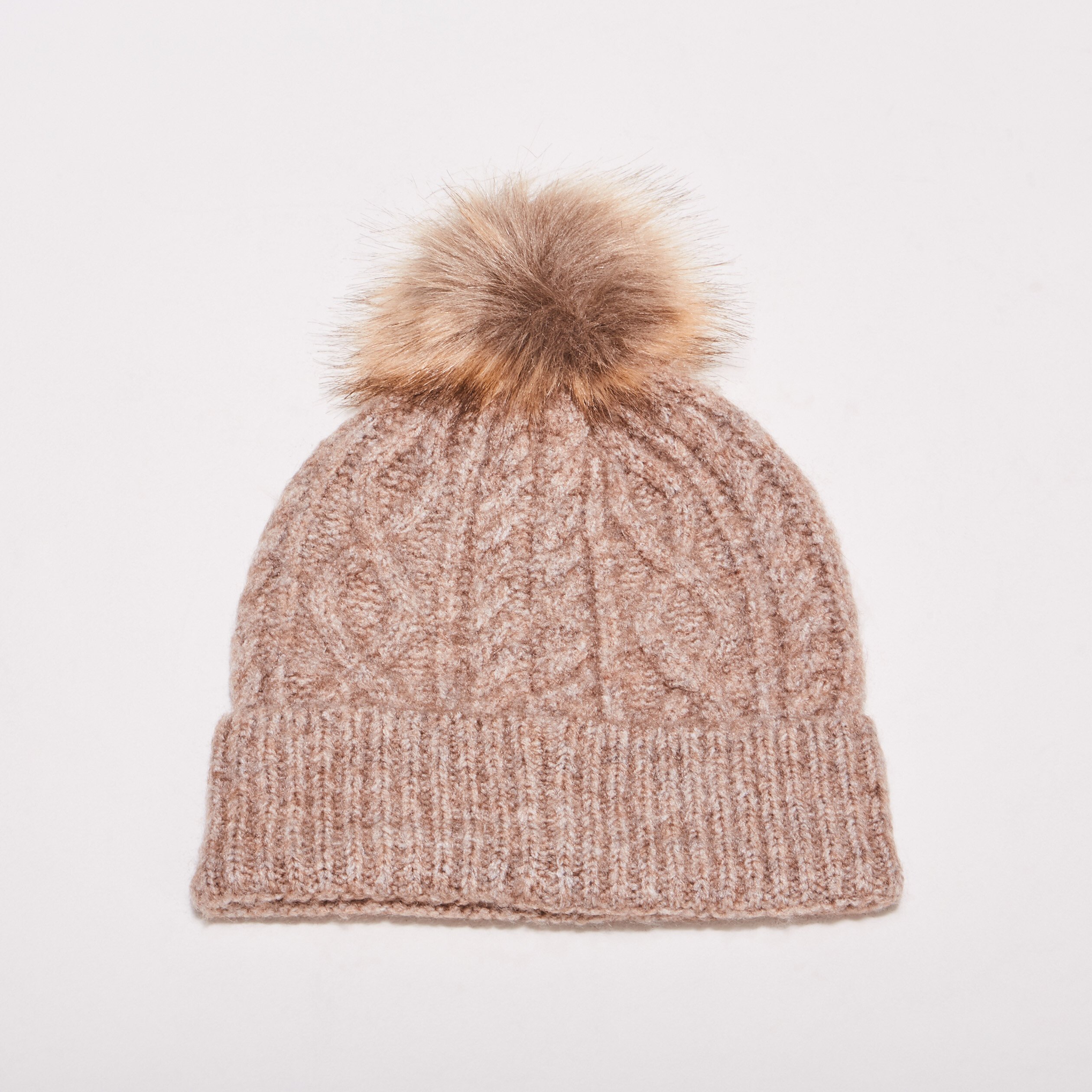 bonnet tricote a pompon marron clair femme Bonnet tricoté à pompon marron clair femme