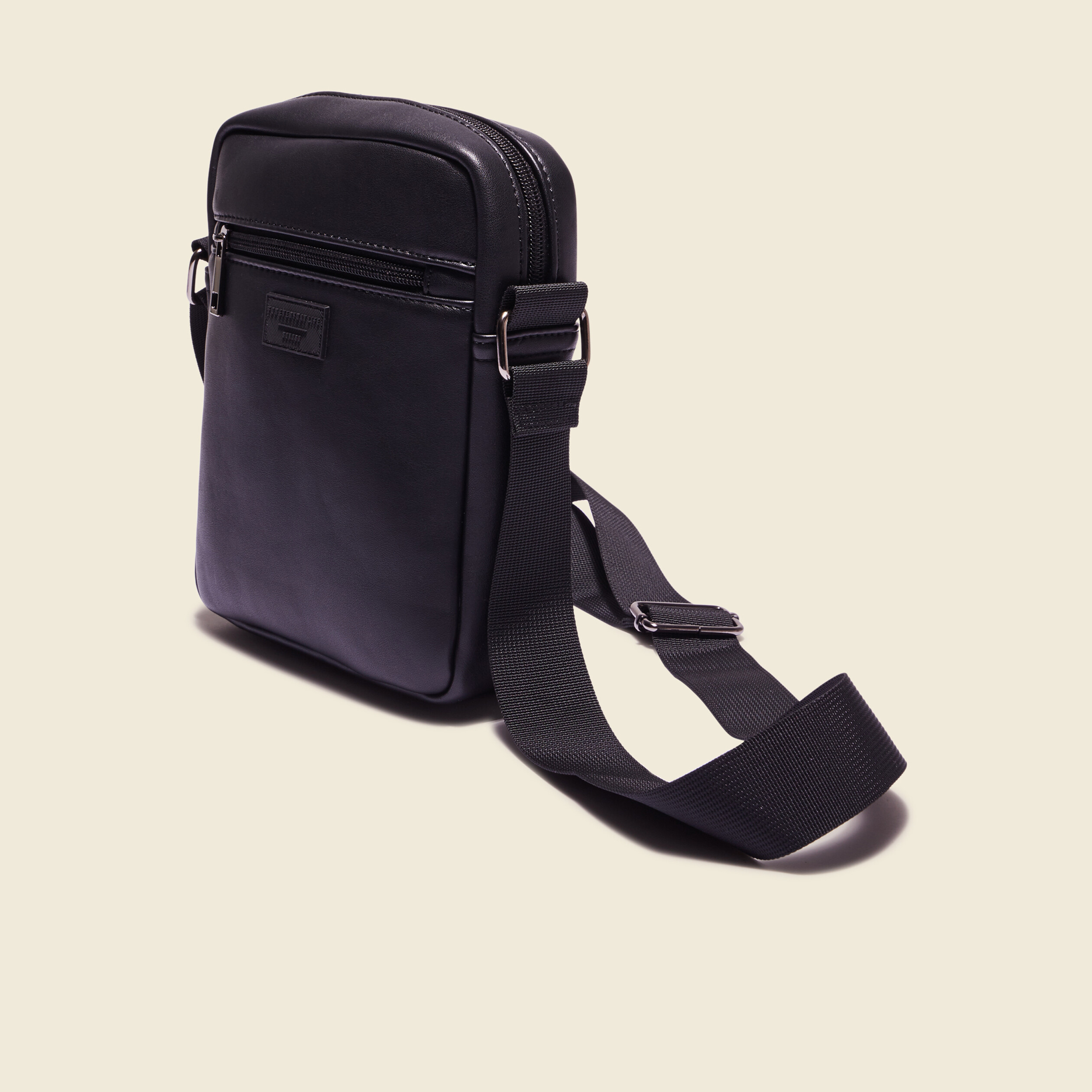 Sac sling à bandoulière noir homme