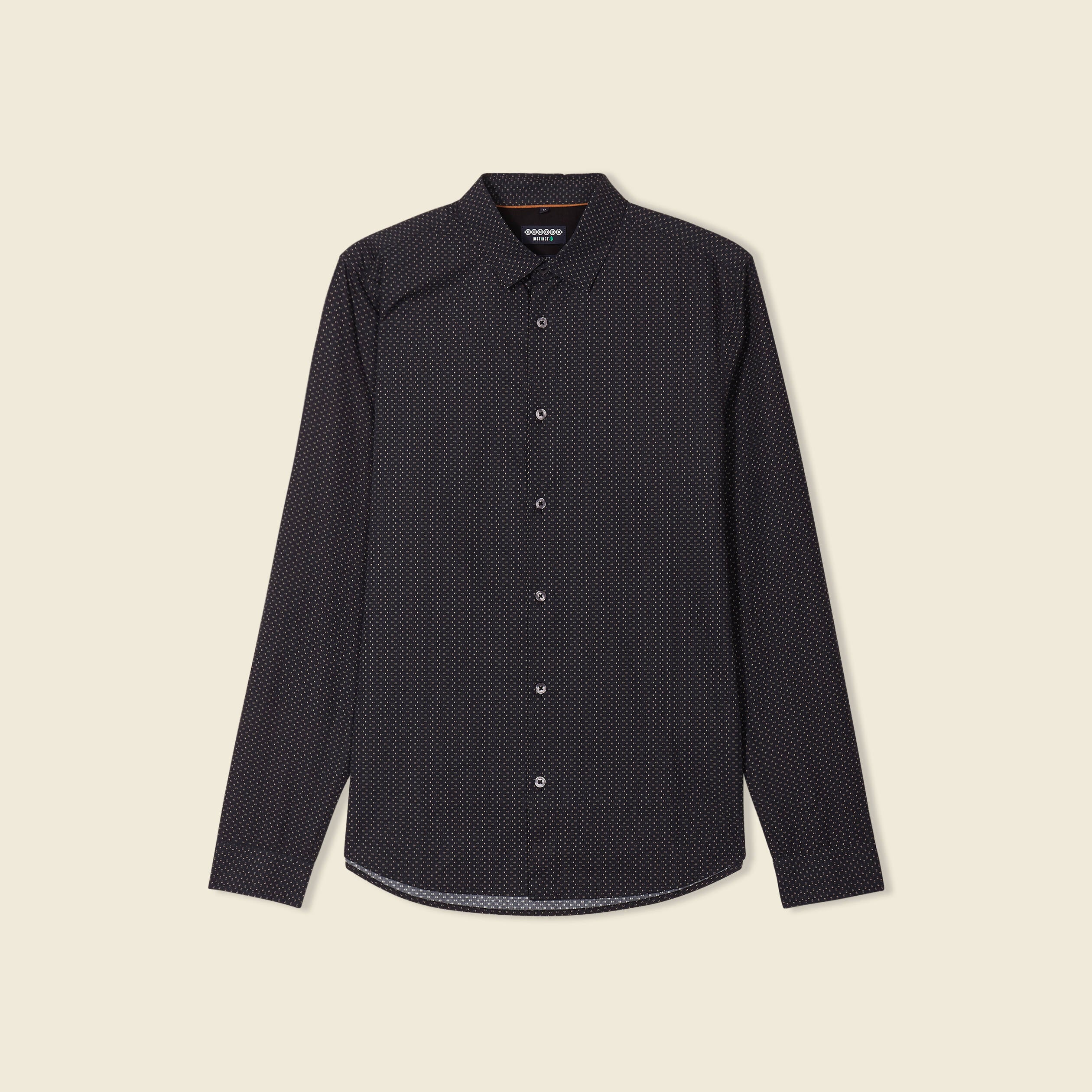 Chemise cintr&eacute;e en coton manches longues noir homme