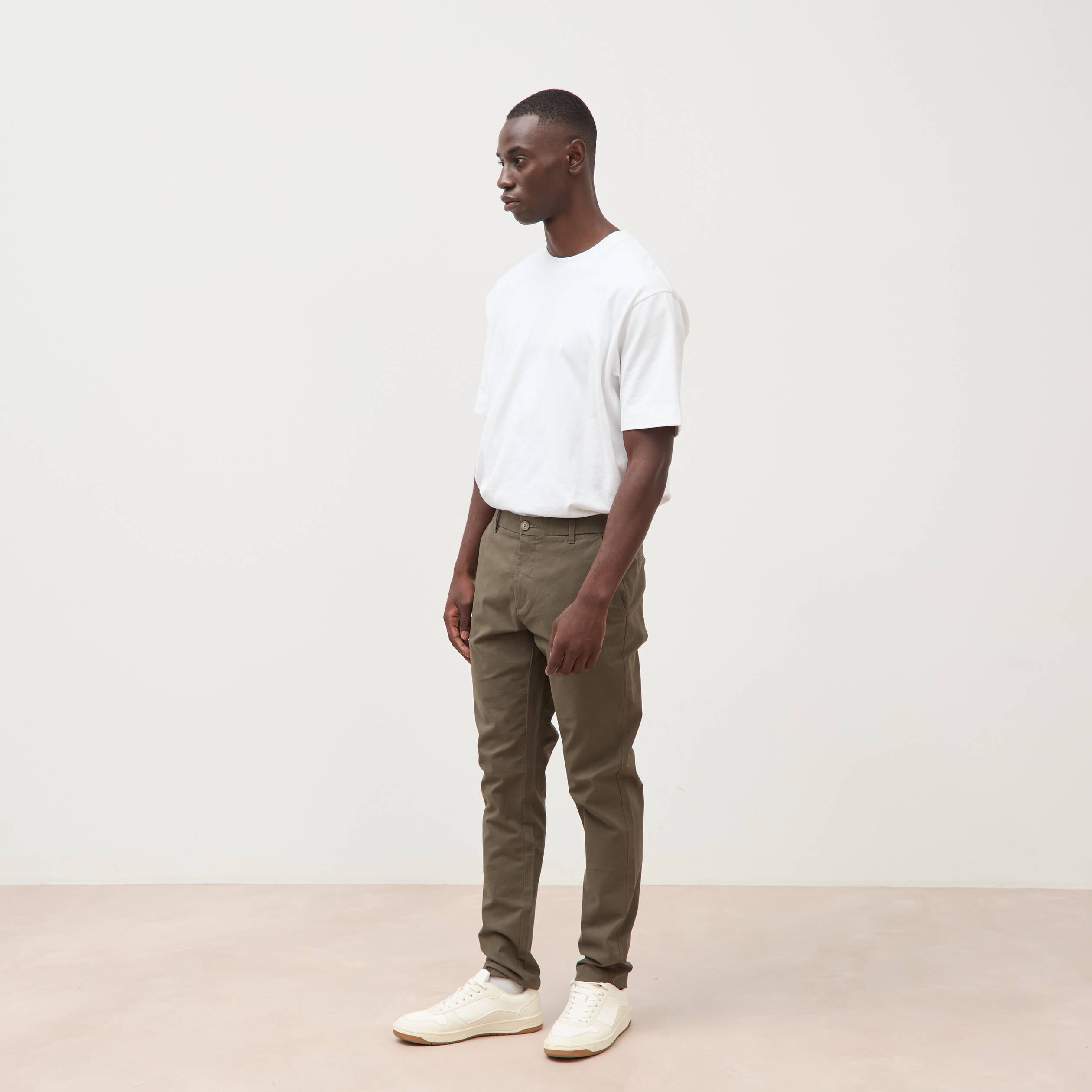 Pantalon chino slim taupe homme