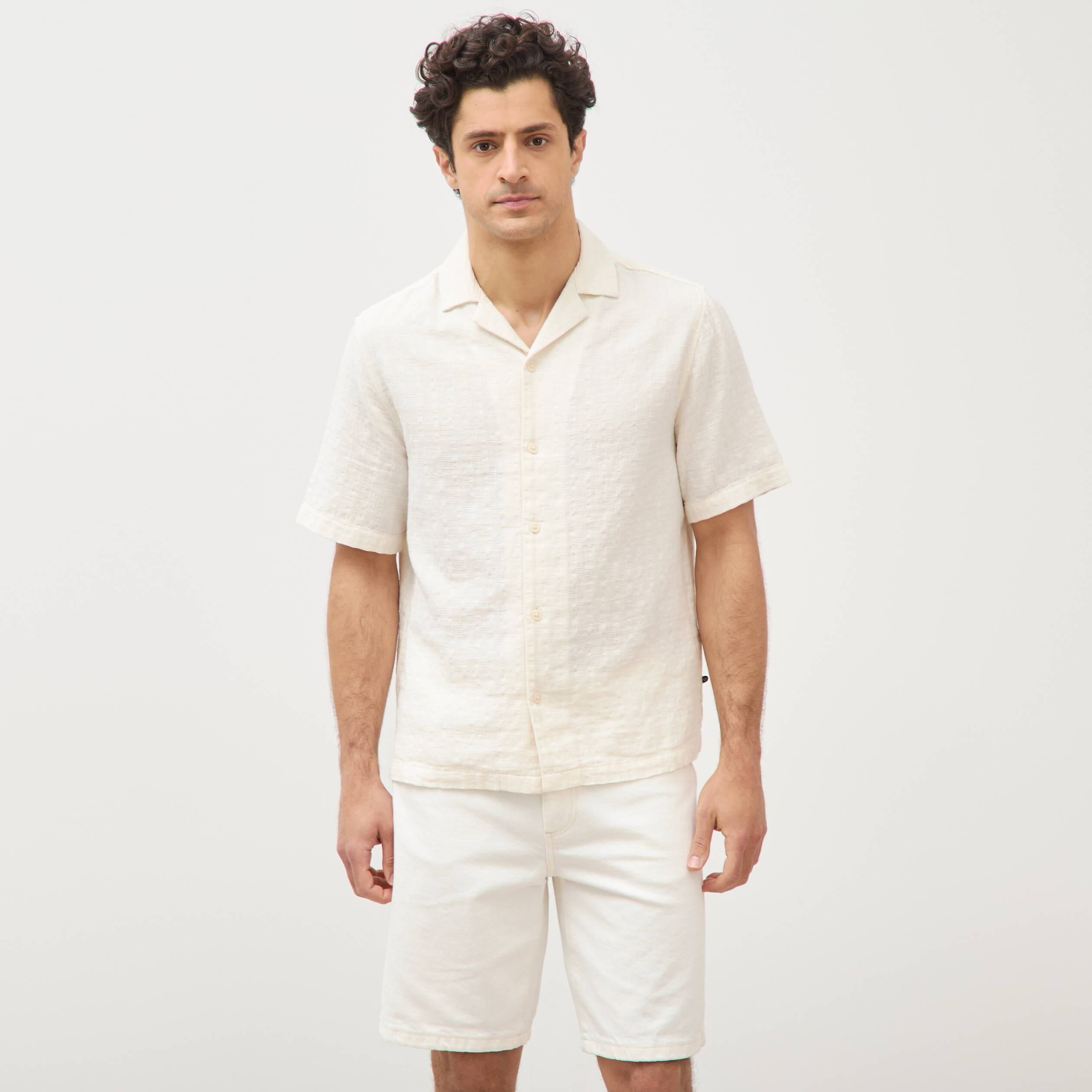 Col boyfriend manches courtes en coton ecru homme