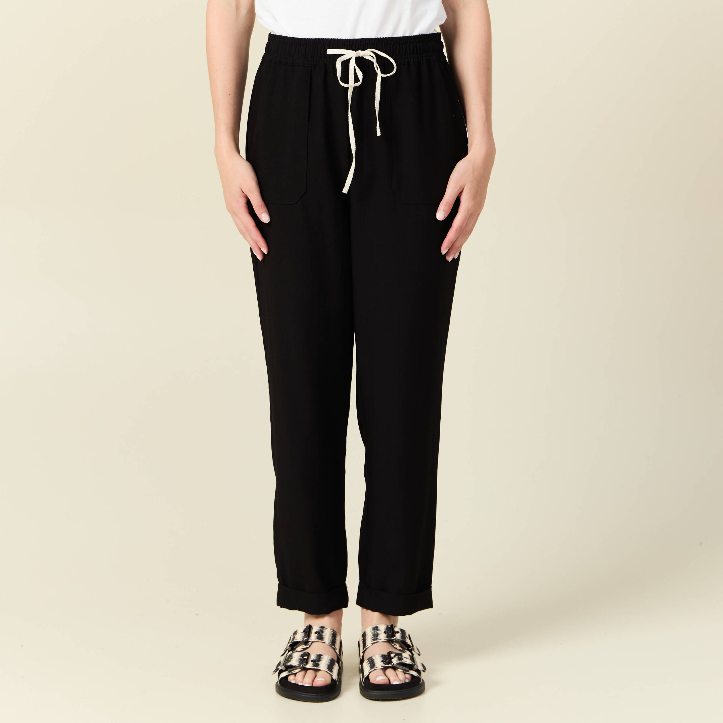 pantalon droit a coulisse noir femme Pantalon droit à coulisse noir femme