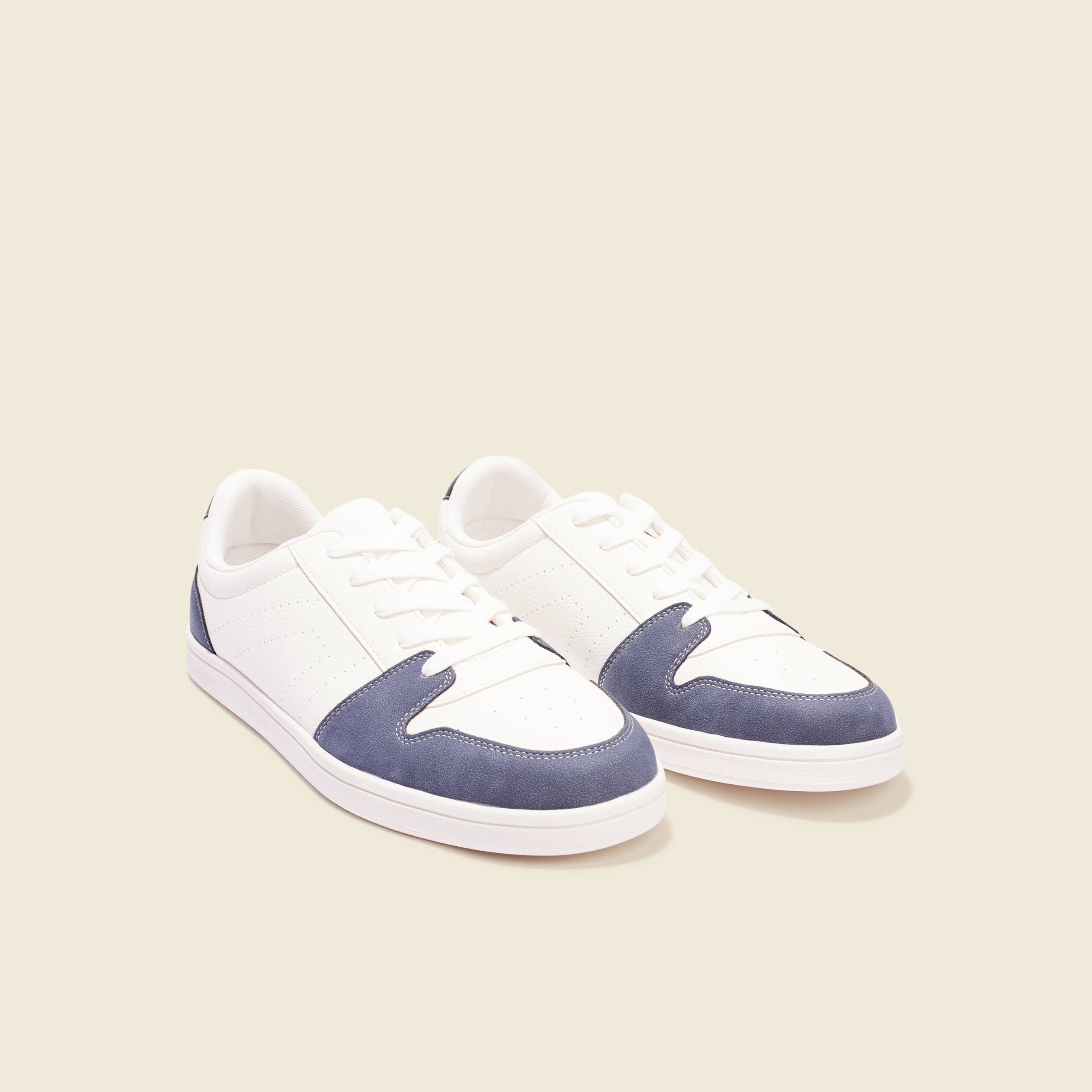 tennis plates a lacets bleu marine homme Tennis plates à lacets bleu marine homme