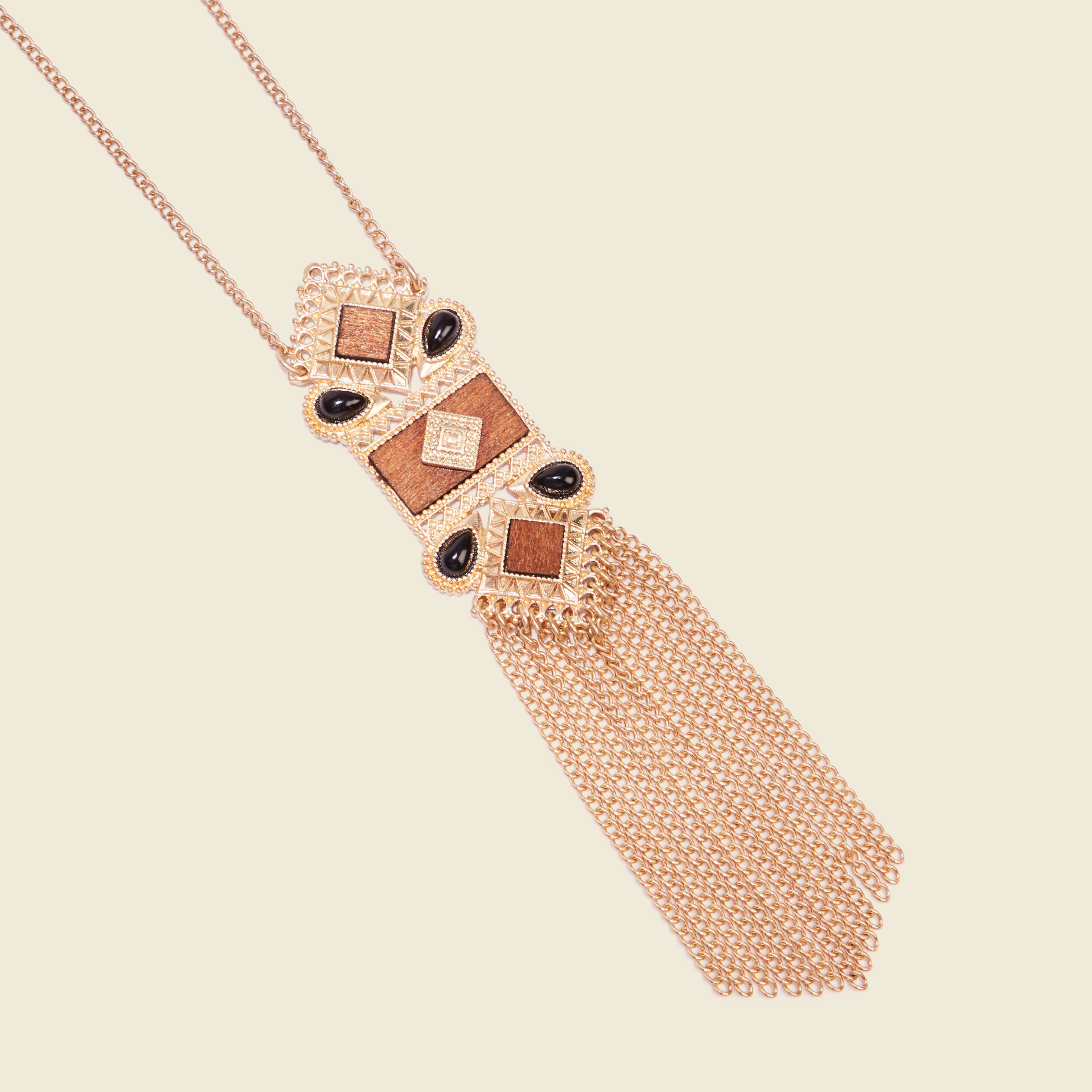 collier avec pendentif couleur or femme Collier avec pendentif couleur or femme
