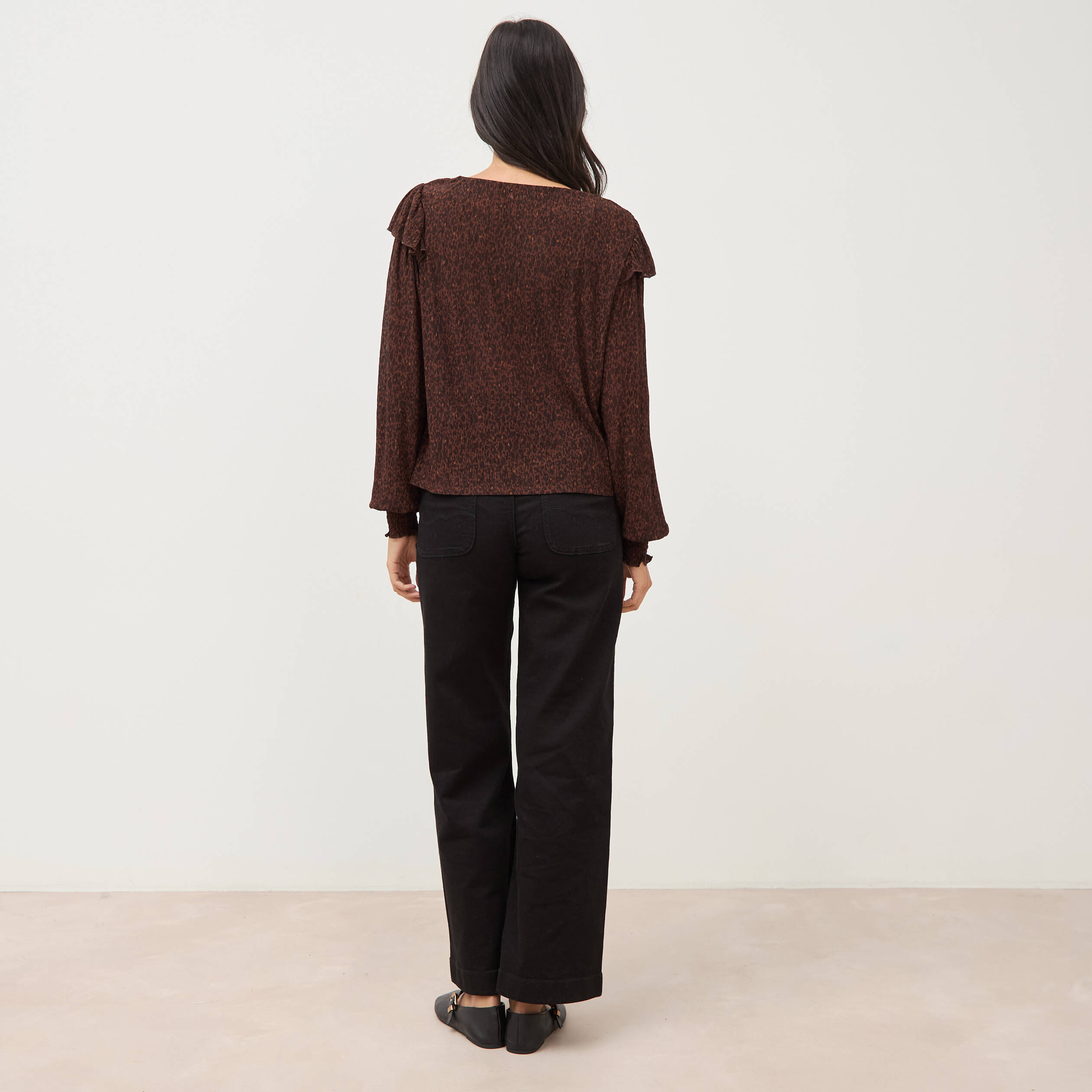 Blouse droite manches longues col rond marron chocolat femme