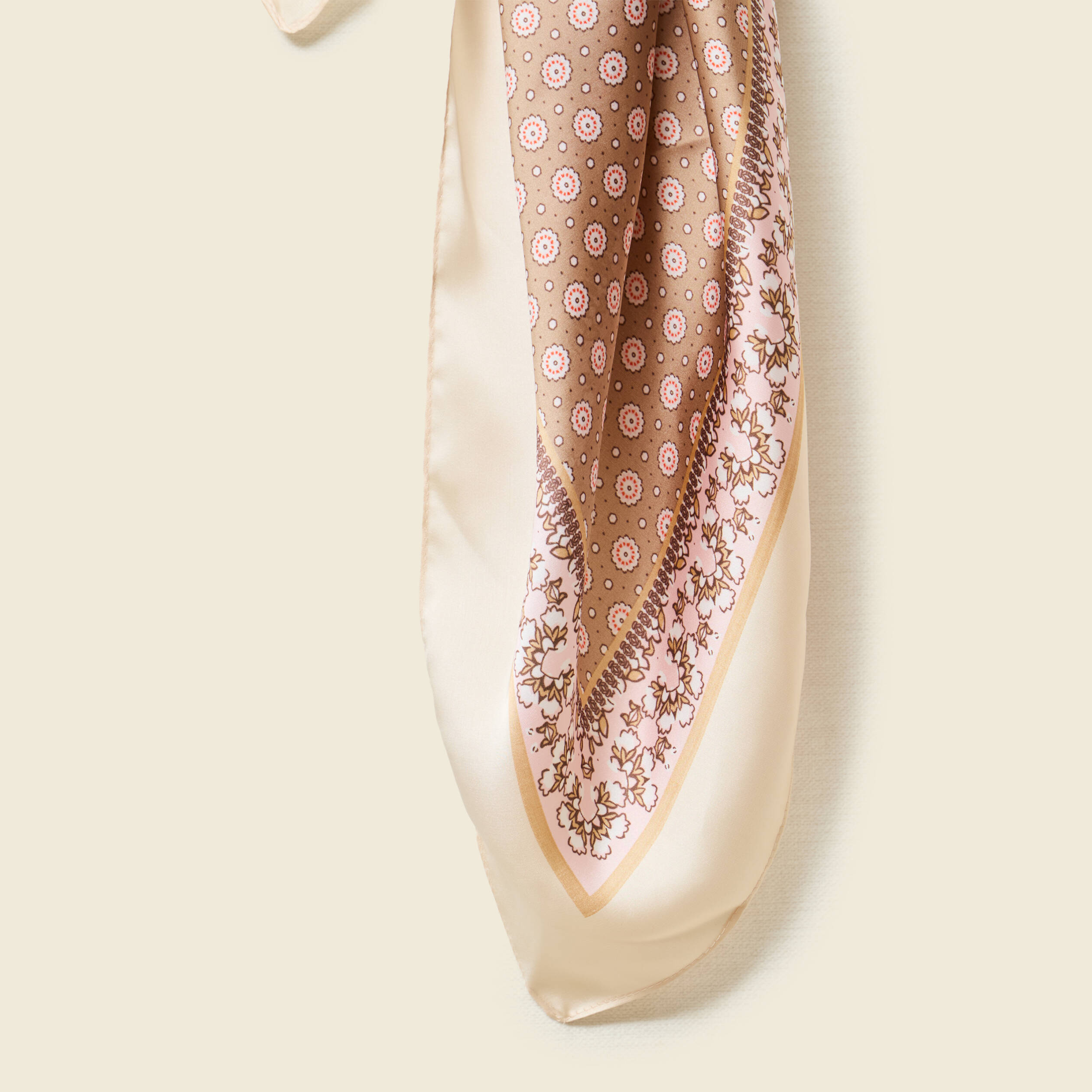 Foulard beige femme