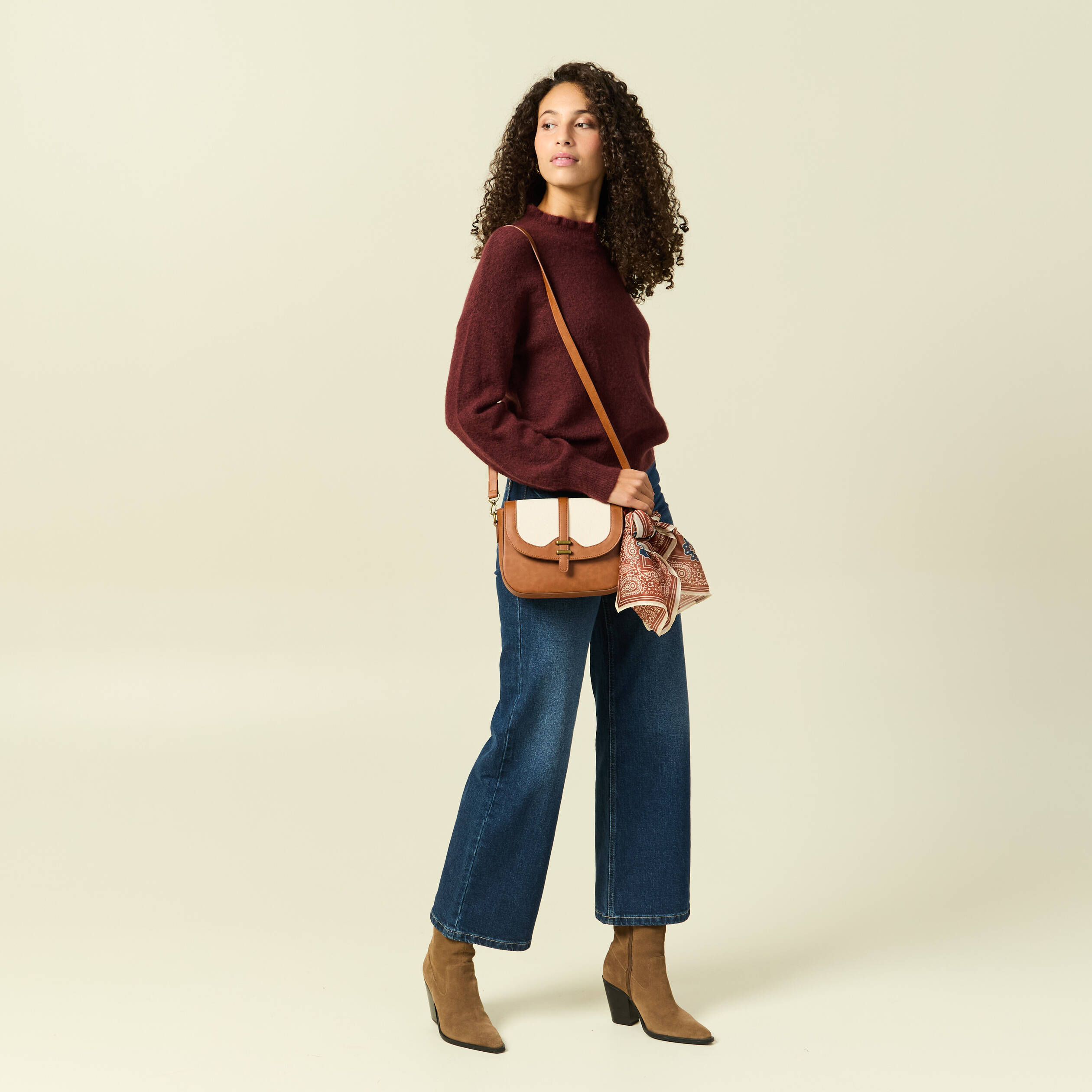 Pull col montant manches longues bordeaux femme