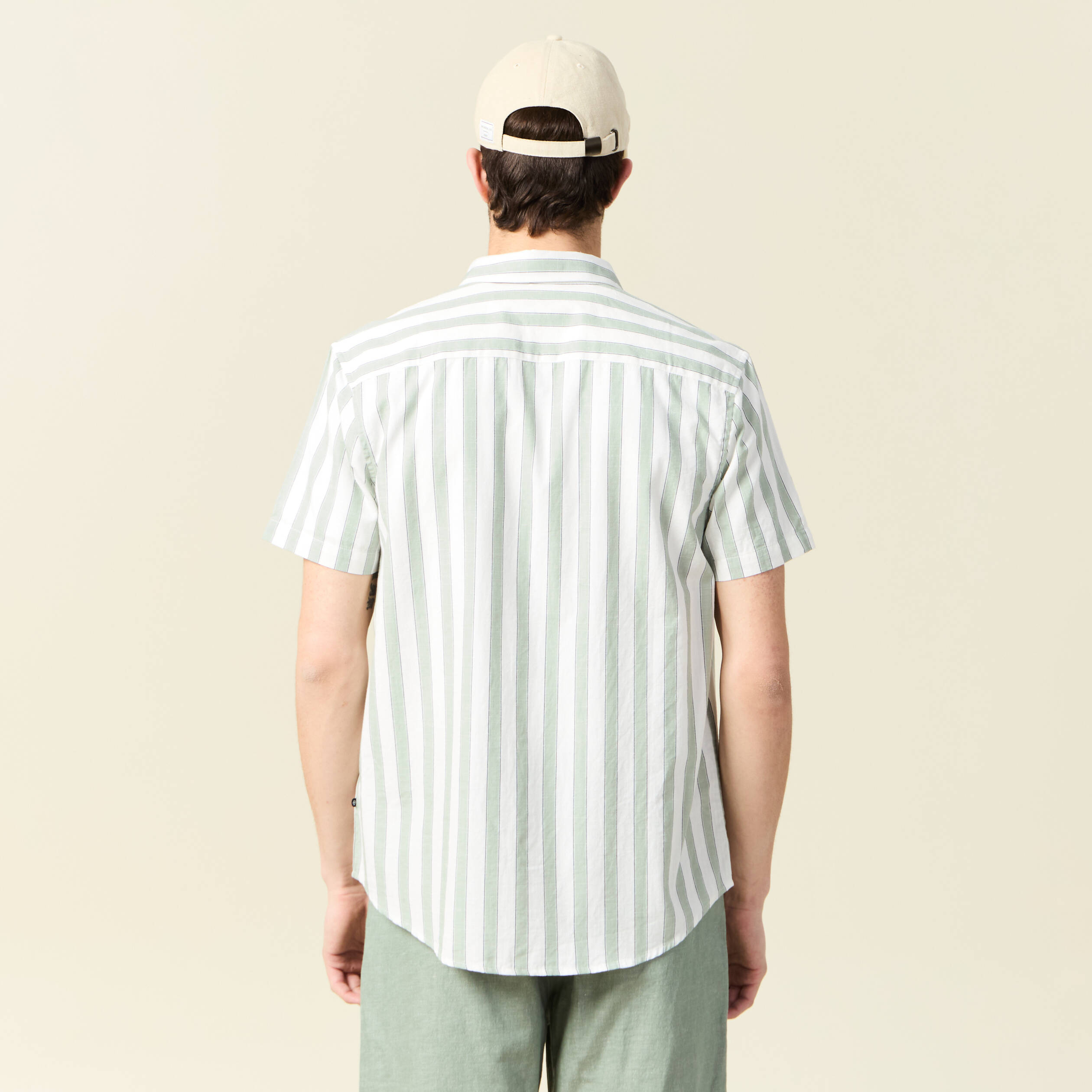 chemise manches courtes vert olive homme Chemise manches courtes vert olive homme