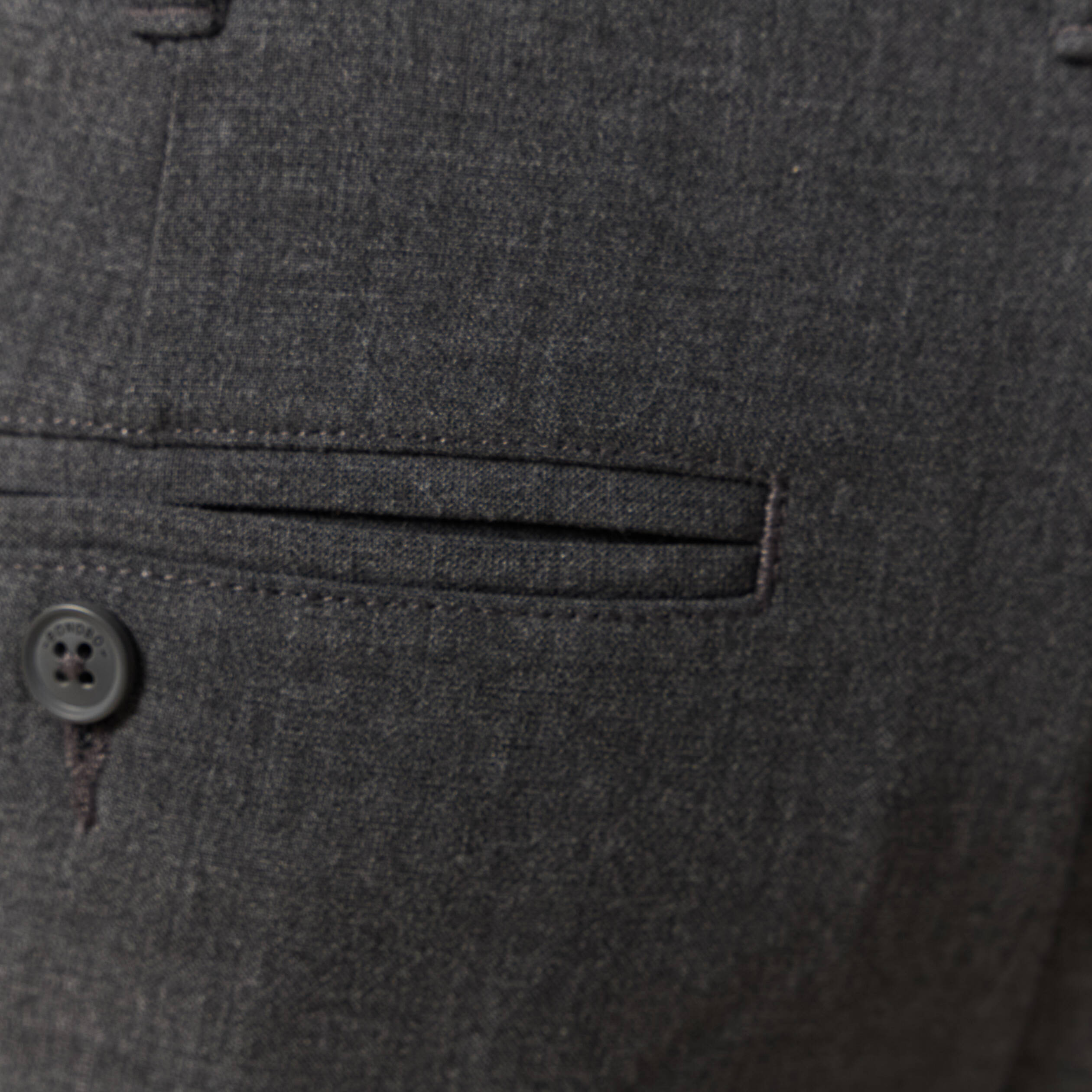 Pantalon droit longueur 32 gris fonc&eacute; homme