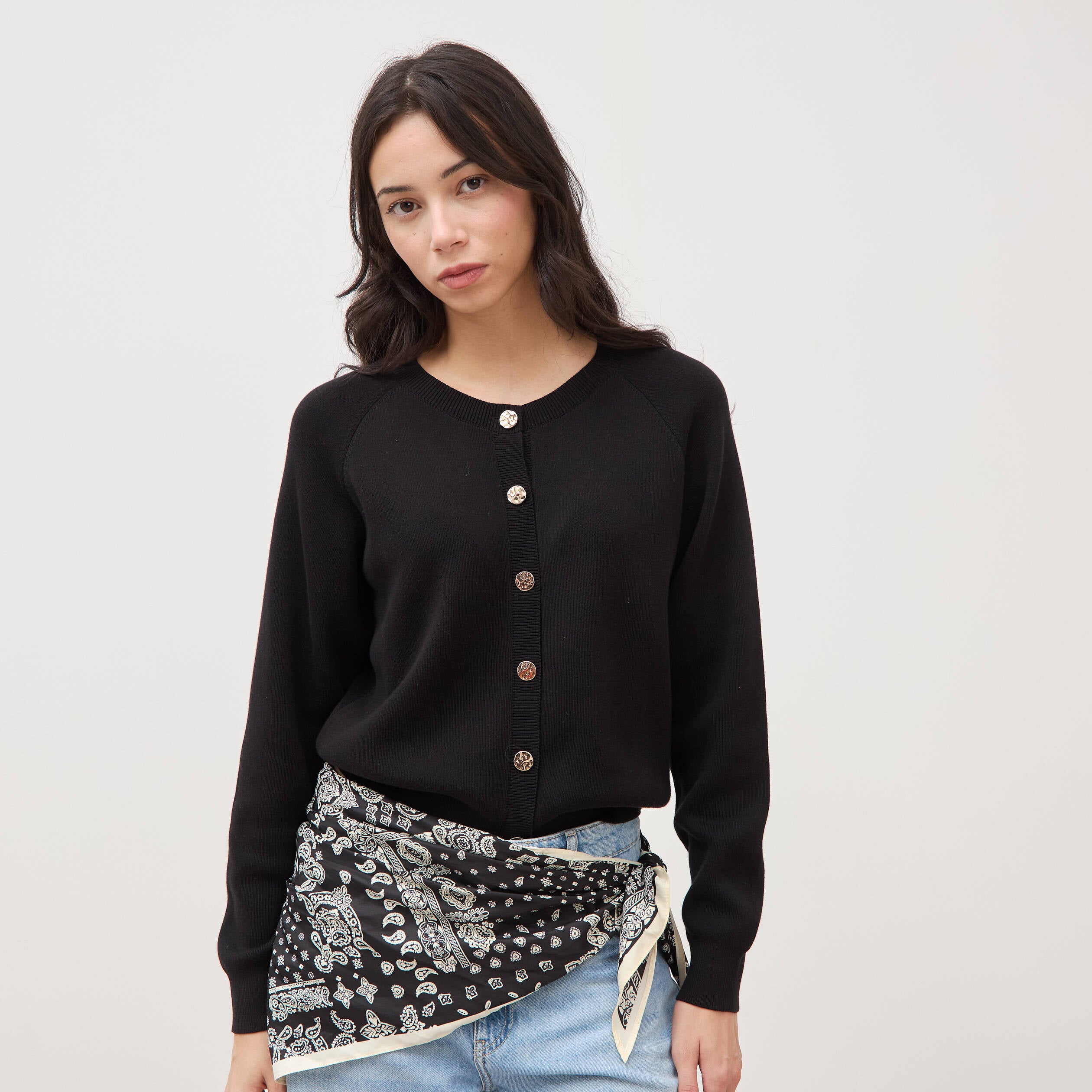 Gilet manches longues col rond en coton noir femme