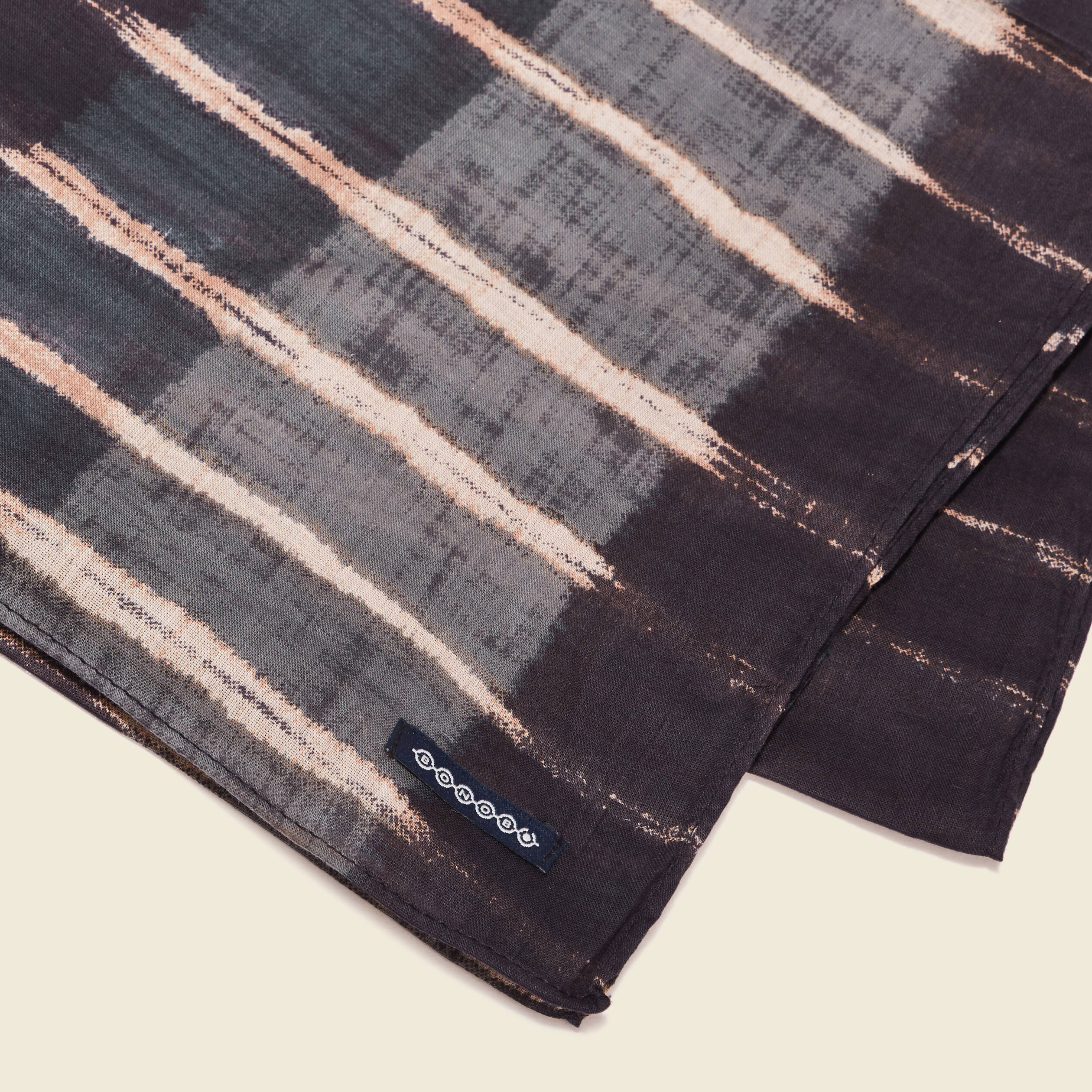 Foulard noir homme