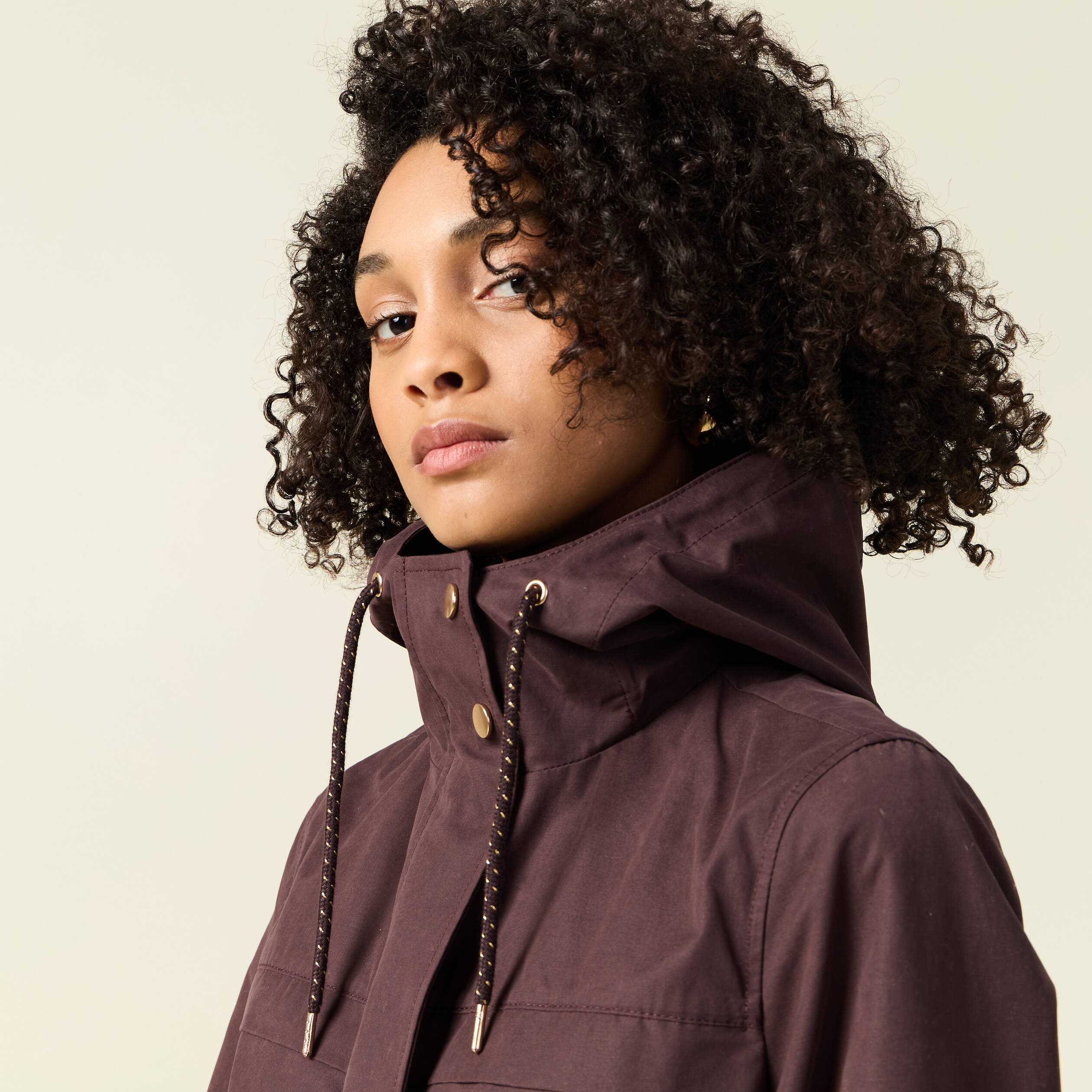 parka longue a capuche marron fonce femme Parka longue à capuche marron foncé femme