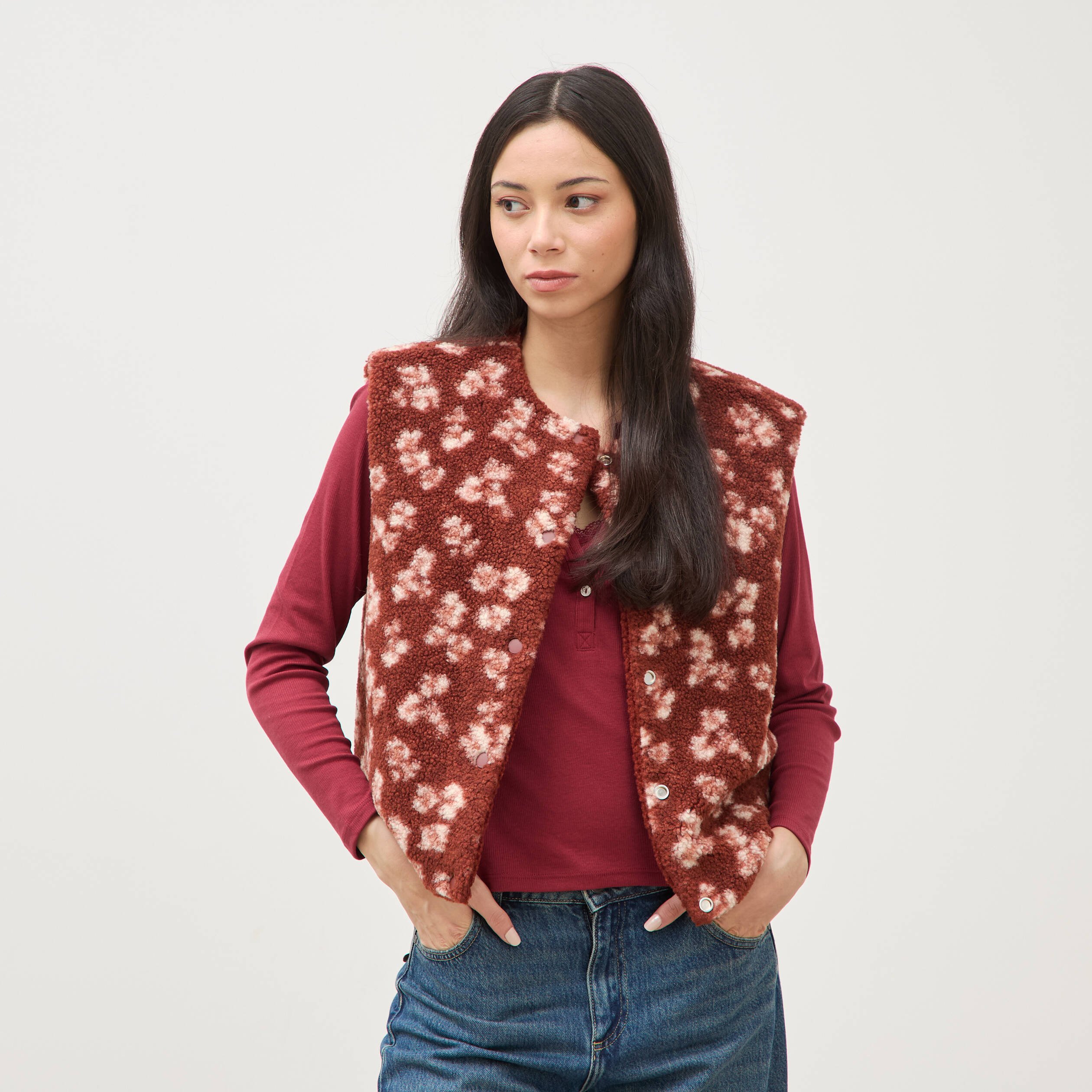Gilet sans manches r&eacute;versible rouge fonc&eacute; femme