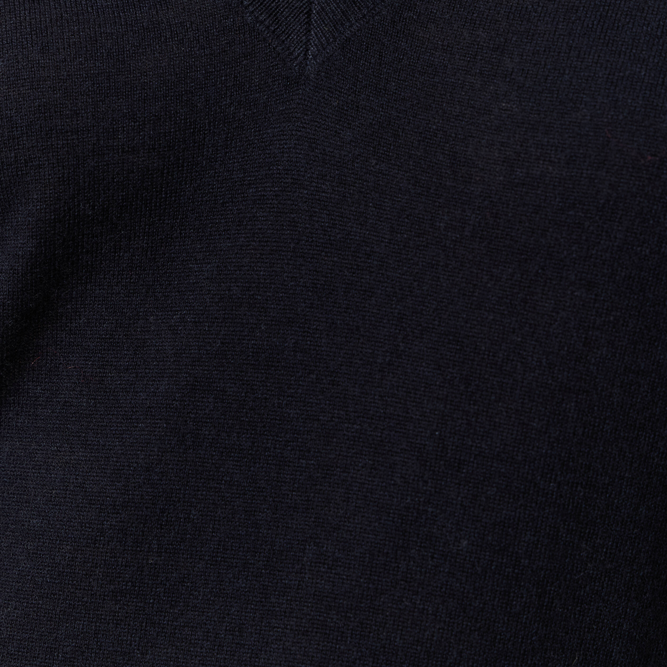 pull fin col v manches longues bleu fonce femme Pull fin col V manches longues bleu foncé femme