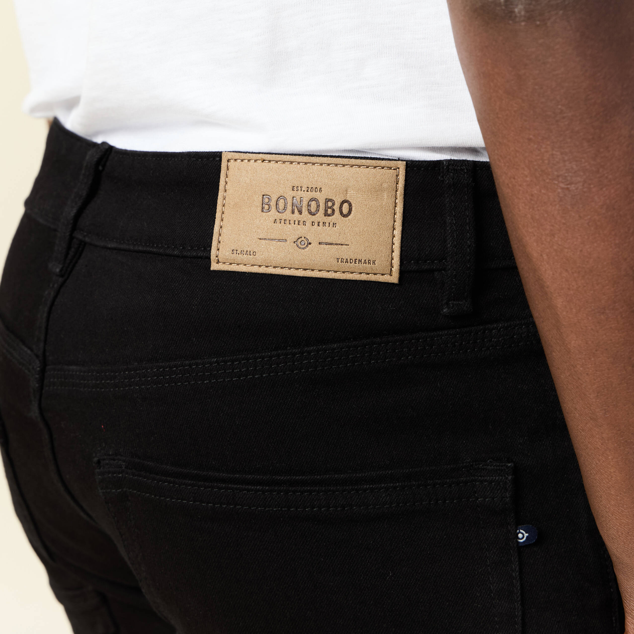 jeans regular eco responsable denim noir homme Jeans regular éco-responsable denim noir homme