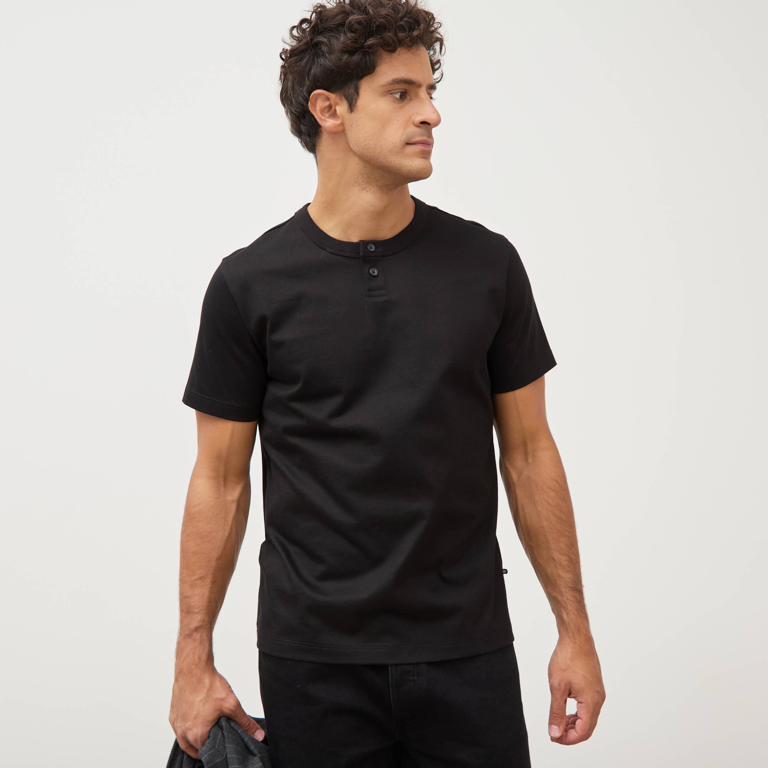 T-shirt col mao manches courtes en coton noir homme