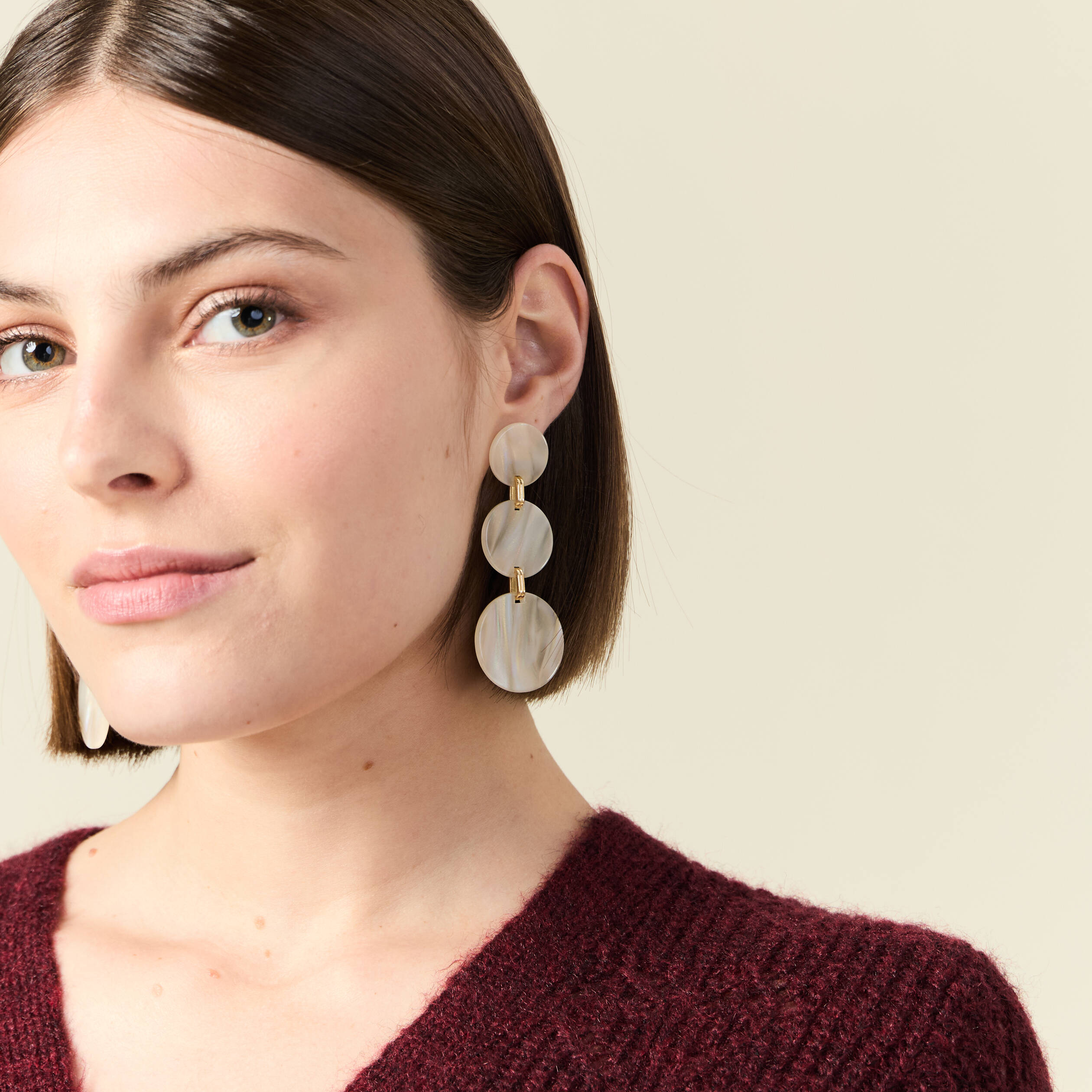 boucles doreilles pendantes ecru femme Boucles d'oreilles pendantes ecru femme