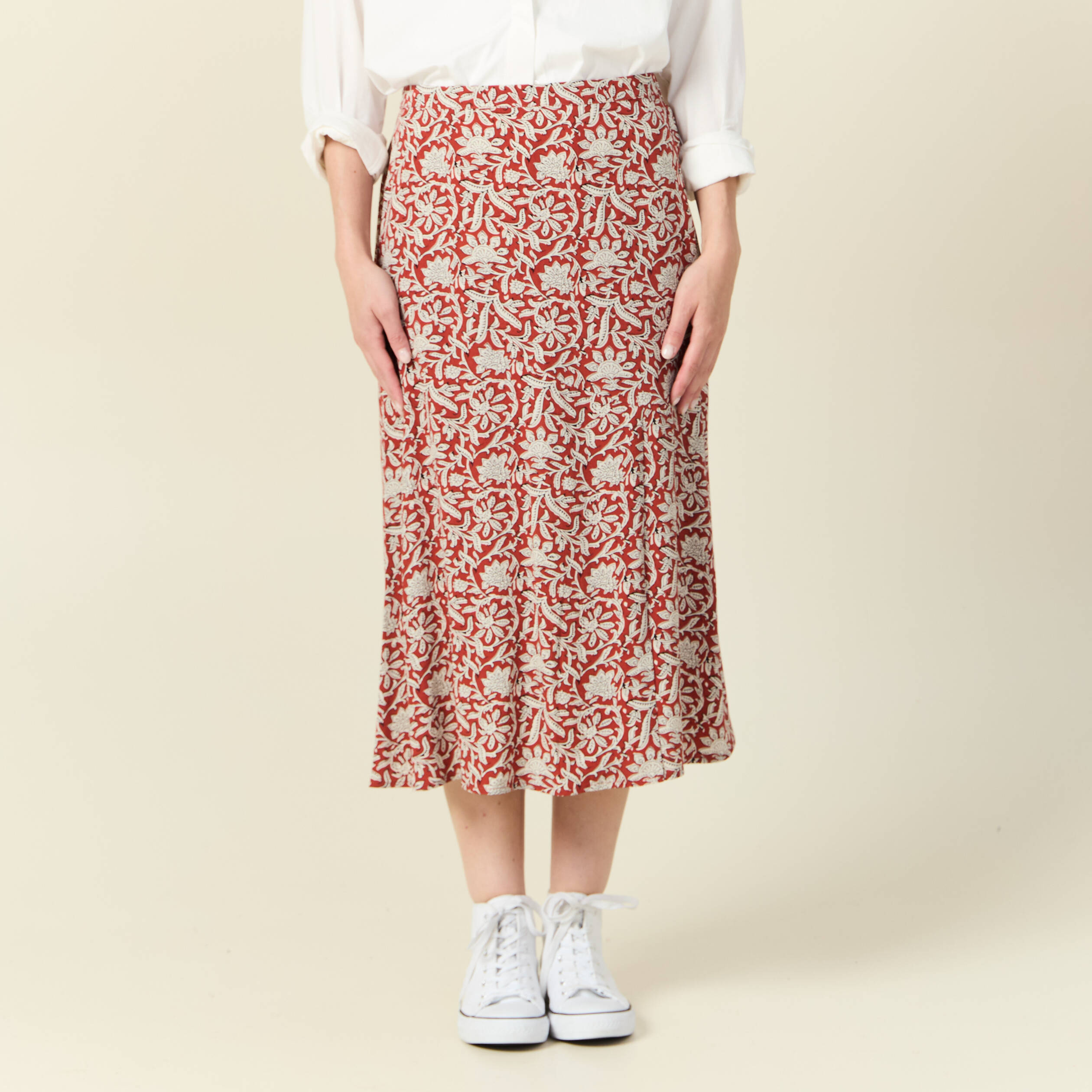 jupe midi droite fluide bleu gris femme Jupe midi droite fluide bleu gris femme