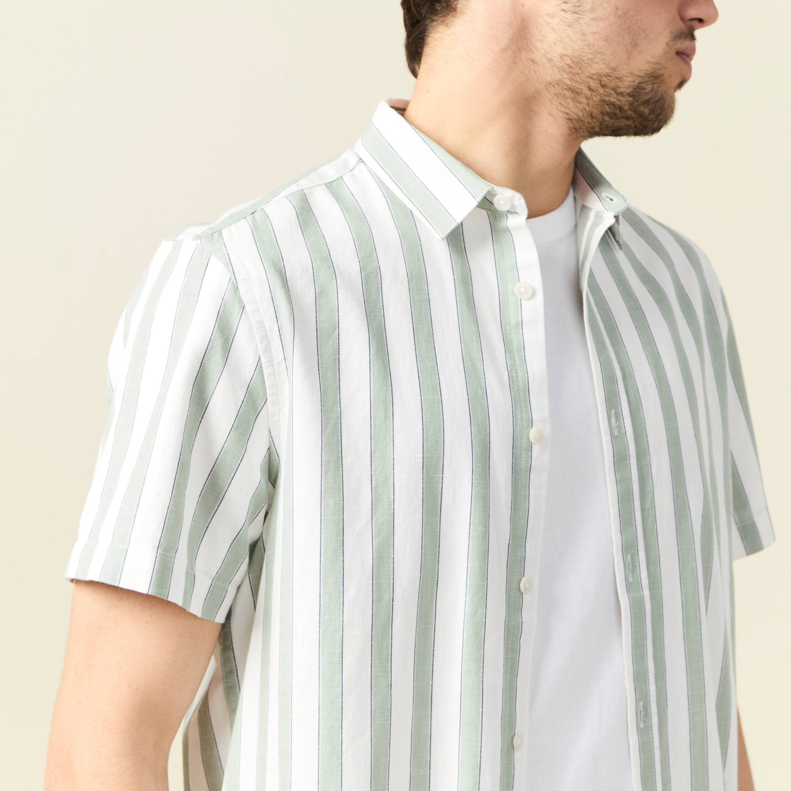chemise manches courtes vert olive homme Chemise manches courtes vert olive homme
