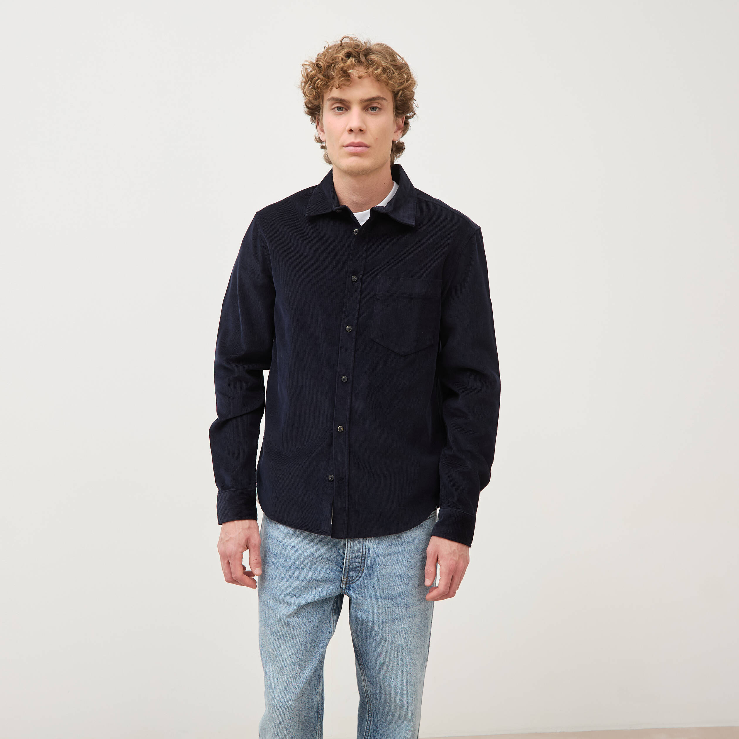 Chemise col classique en velours bleu marine homme