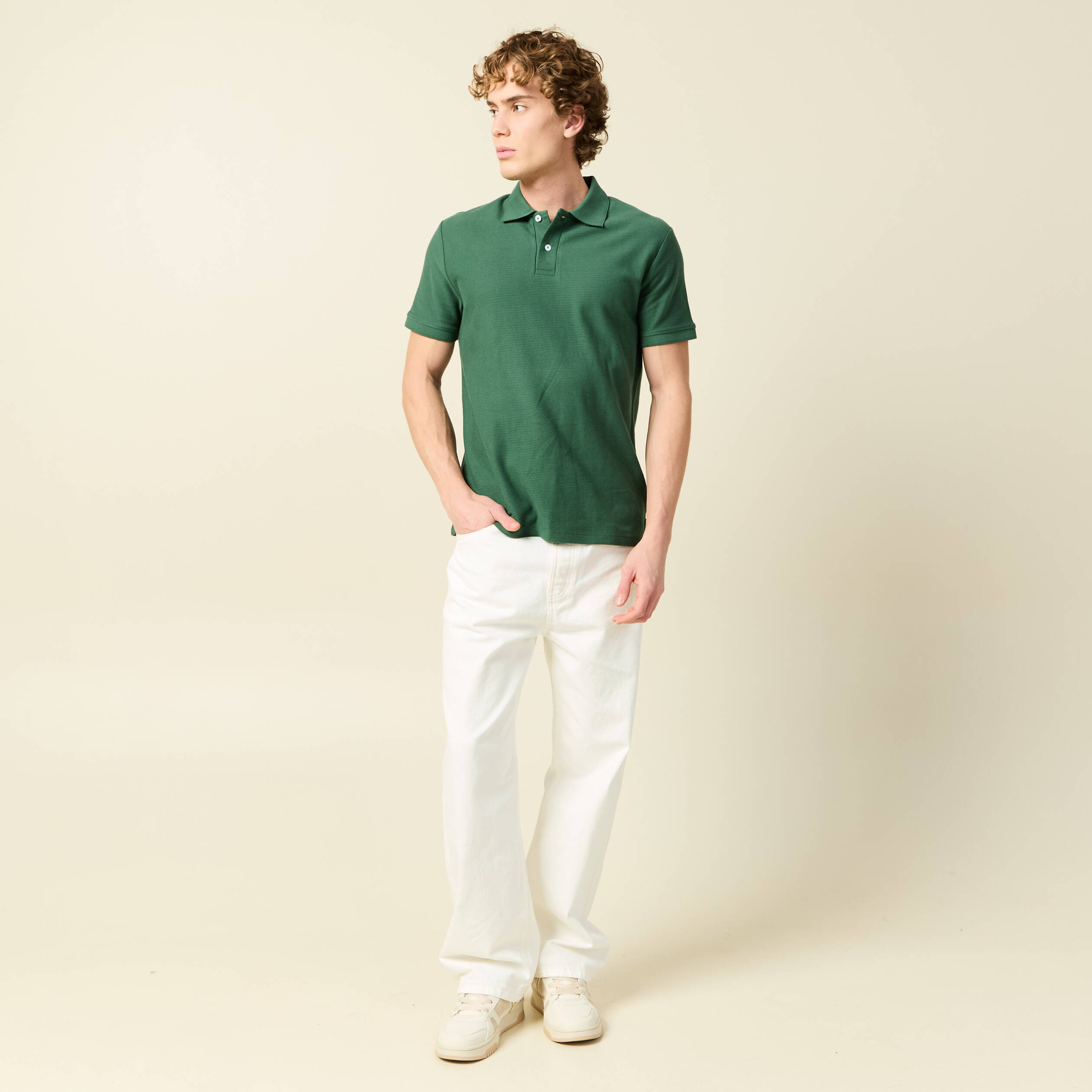 Polo cintr&eacute; manches courtes vert homme