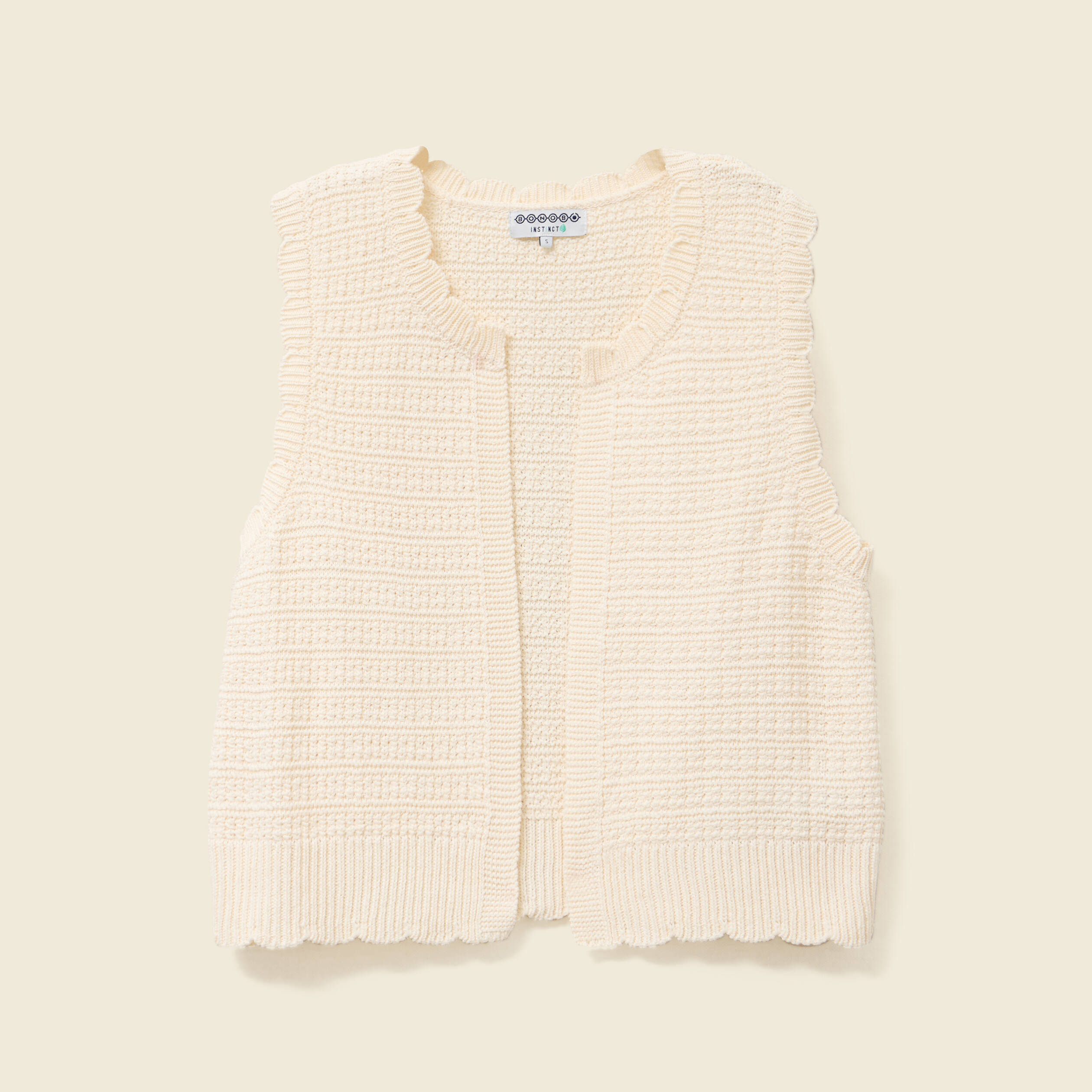 gilet droit court sans manches creme femme Gilet droit court sans manches creme femme