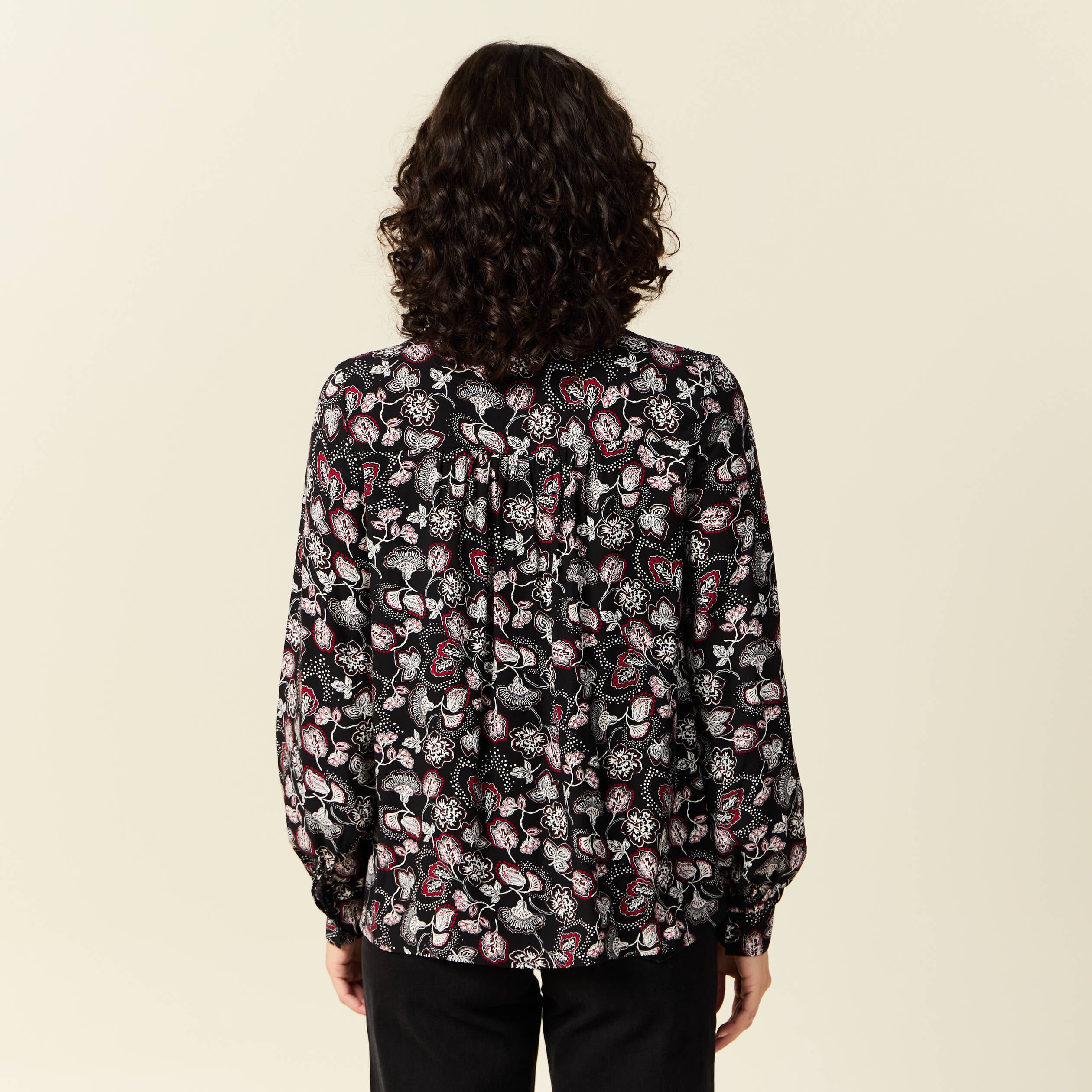 Chemise manches longues fluide noir femme