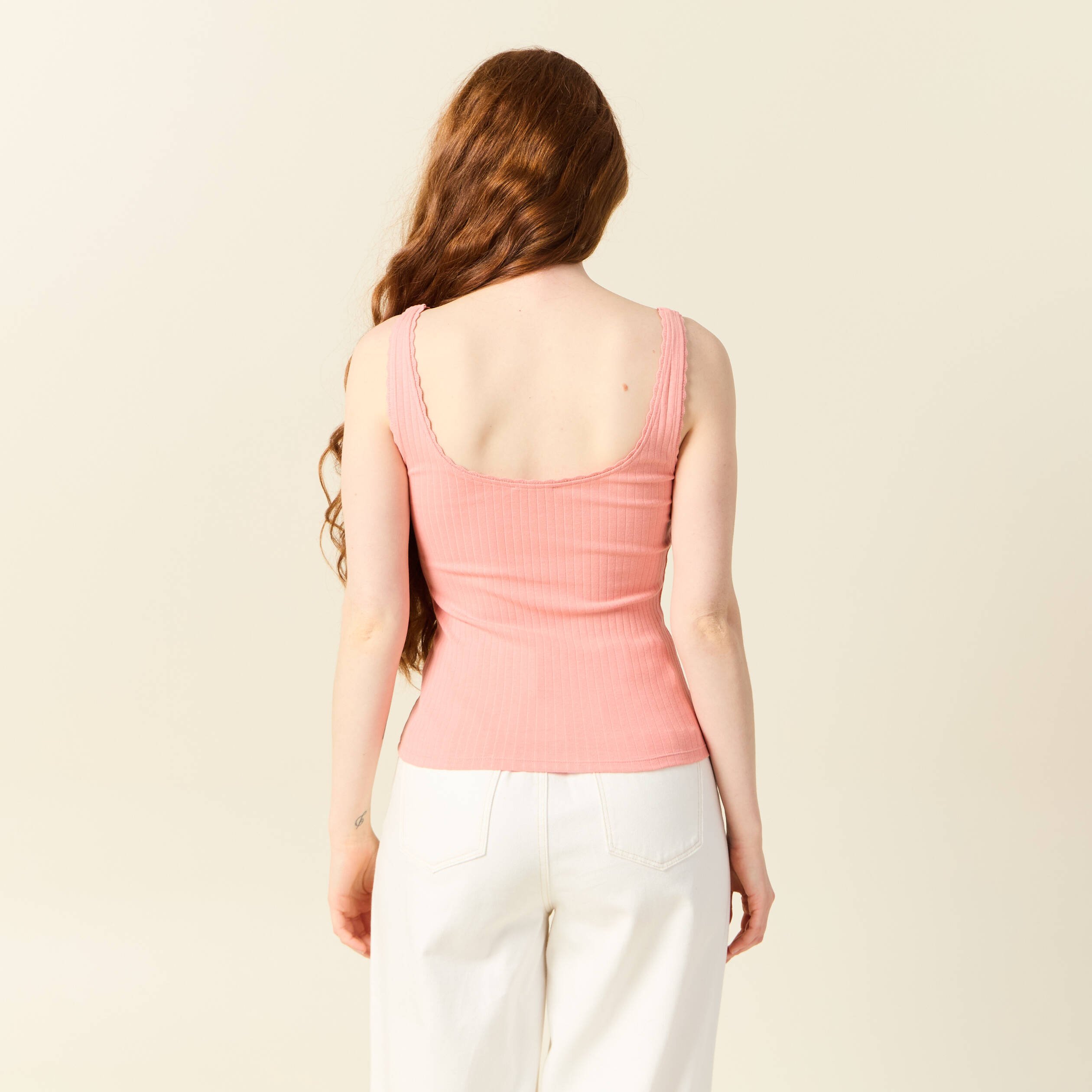 debardeur sans manches cotele rose saumon femme Débardeur sans manches côtelé rose saumon femme