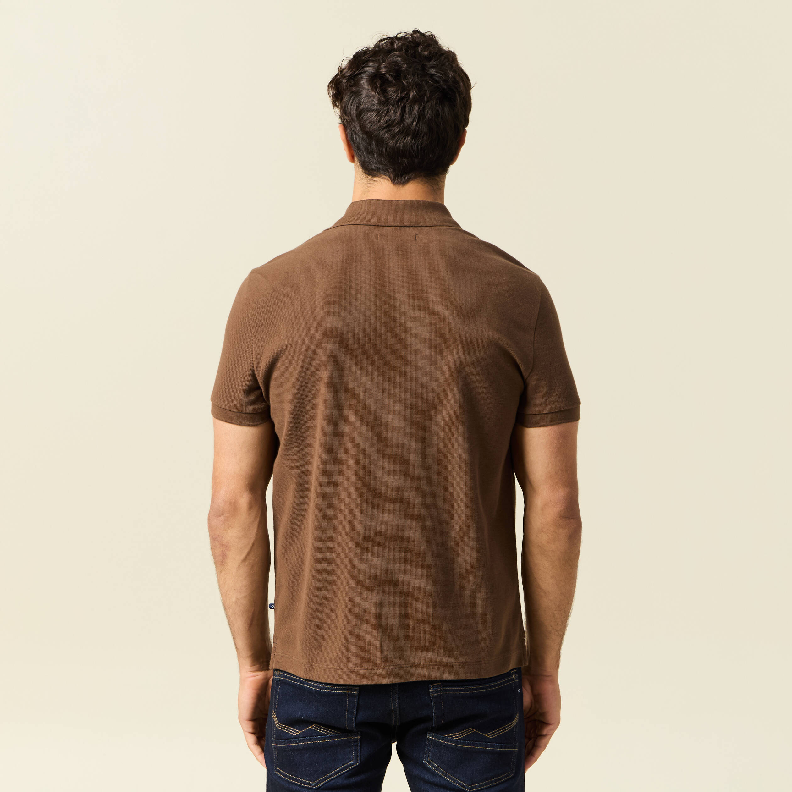 polo cintre col cubain manches courtes marron homme Polo cintré col cubain manches courtes marron homme