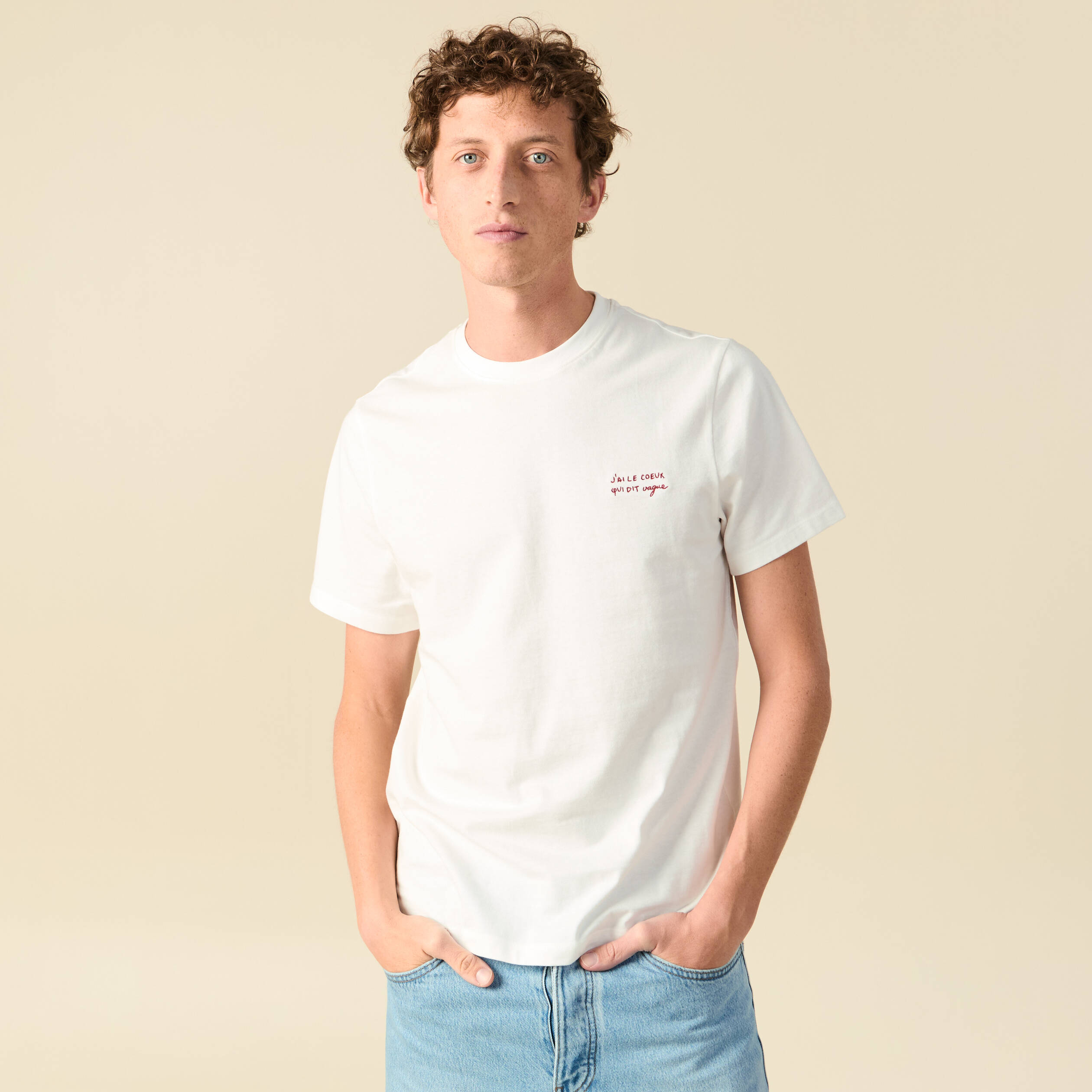 T-shirt col rond manches courtes brod&eacute; ecru homme