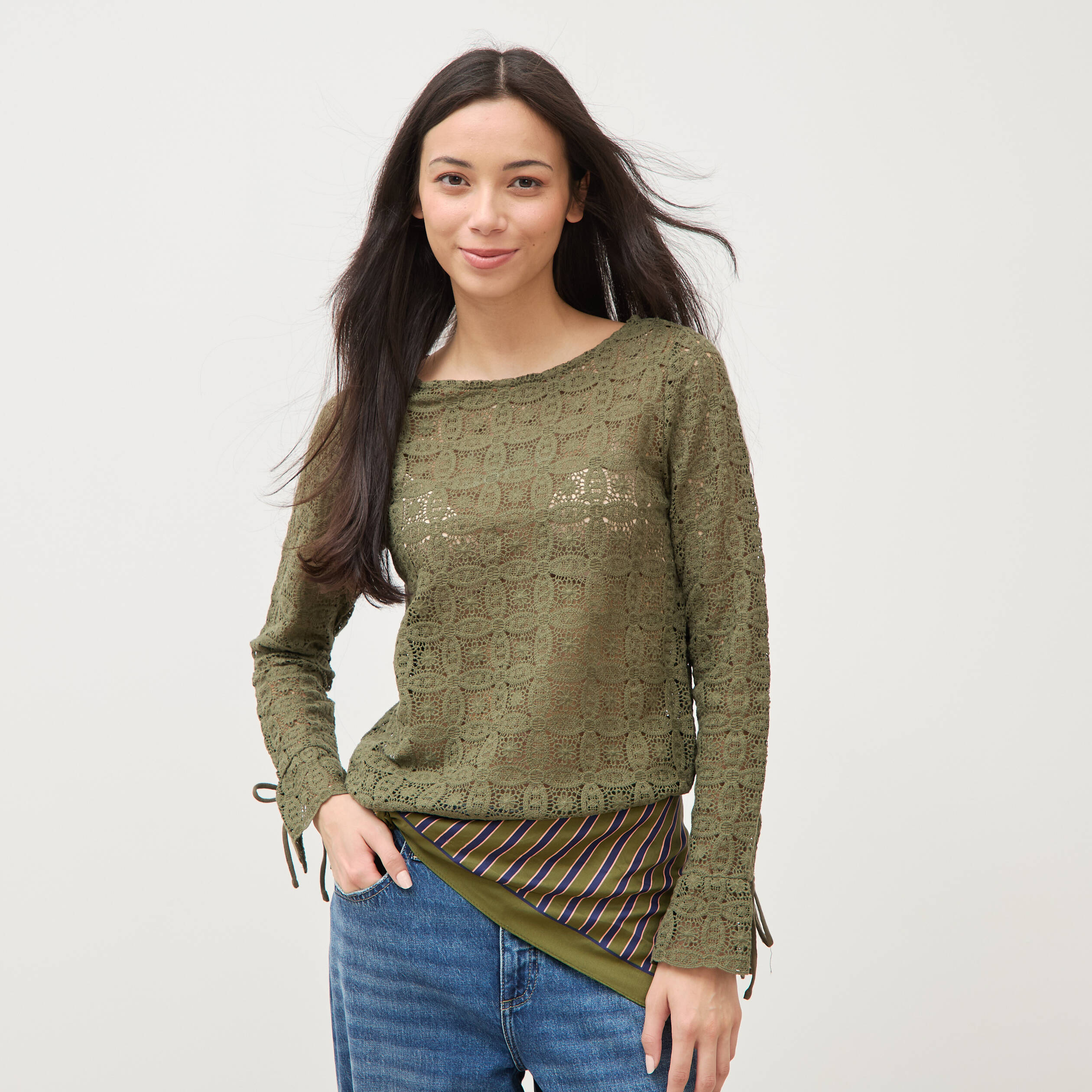 T-shirt manches longues en dentelle vert kaki femme