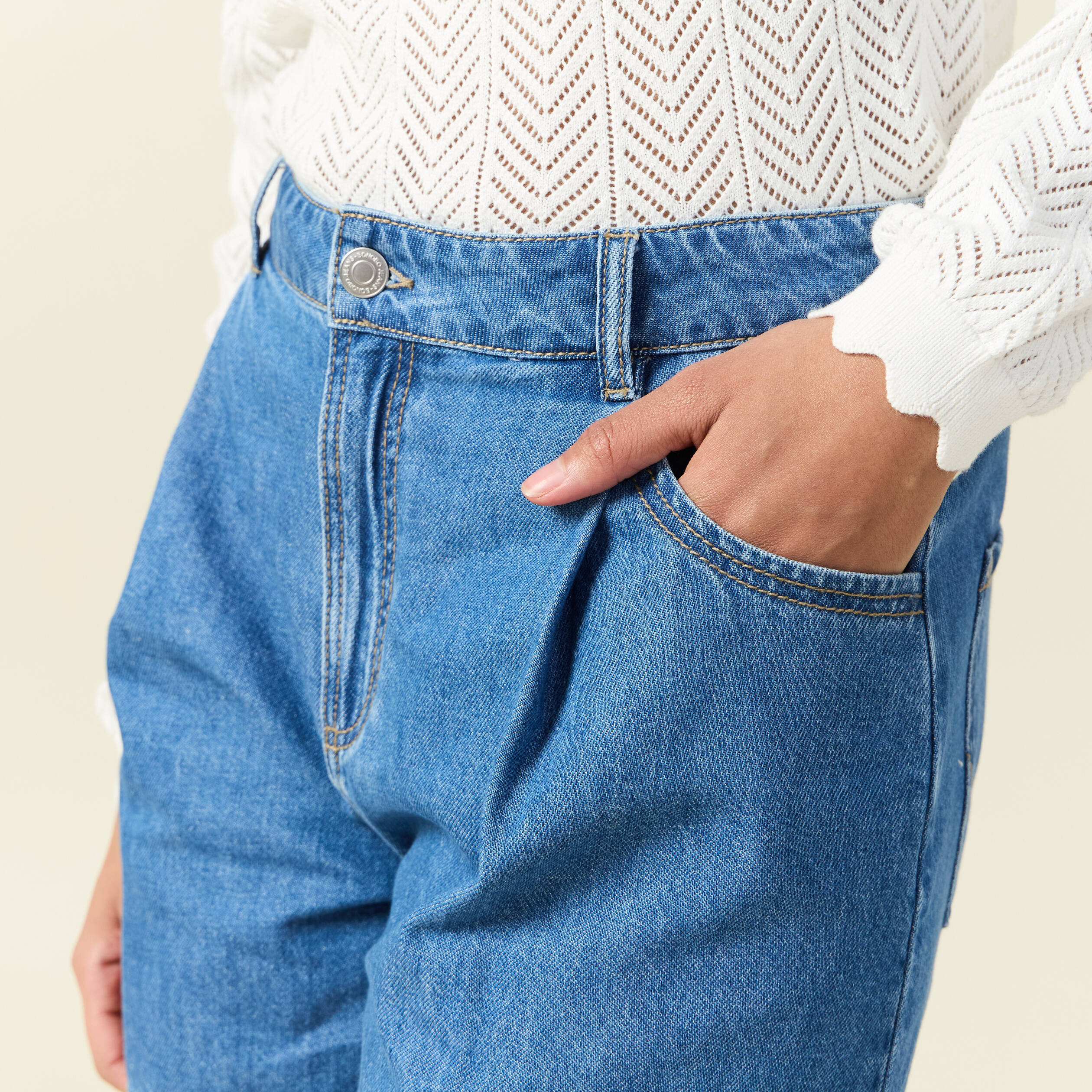 short droit en jean a pinces denim baby bleu femme Short droit en jean à pinces denim baby bleu femme