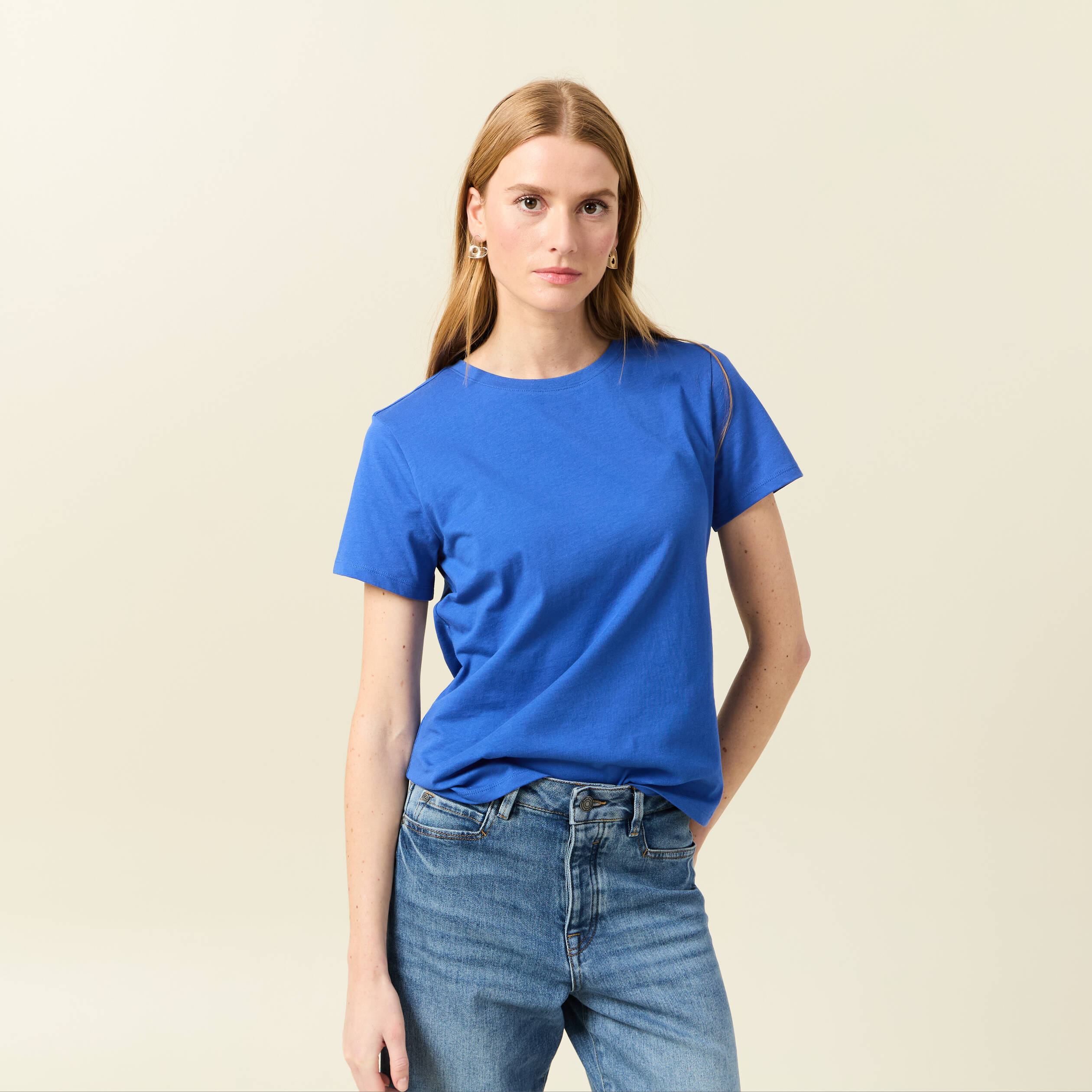 t shirt manches courtes bleu electrique femme T-shirt manches courtes bleu electrique femme