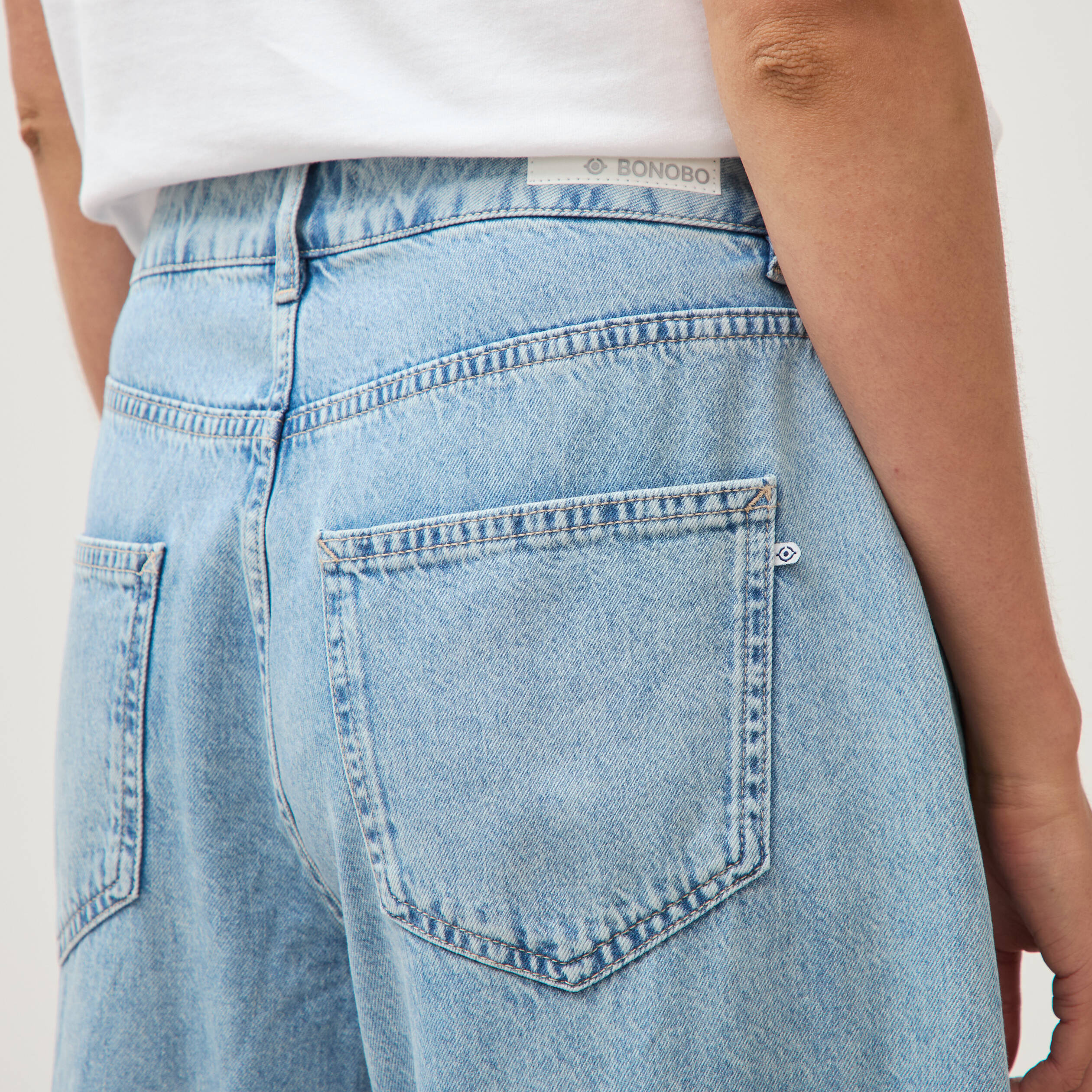 Jeans wide leg cropped taille bascul&eacute;e bleu ciel femme