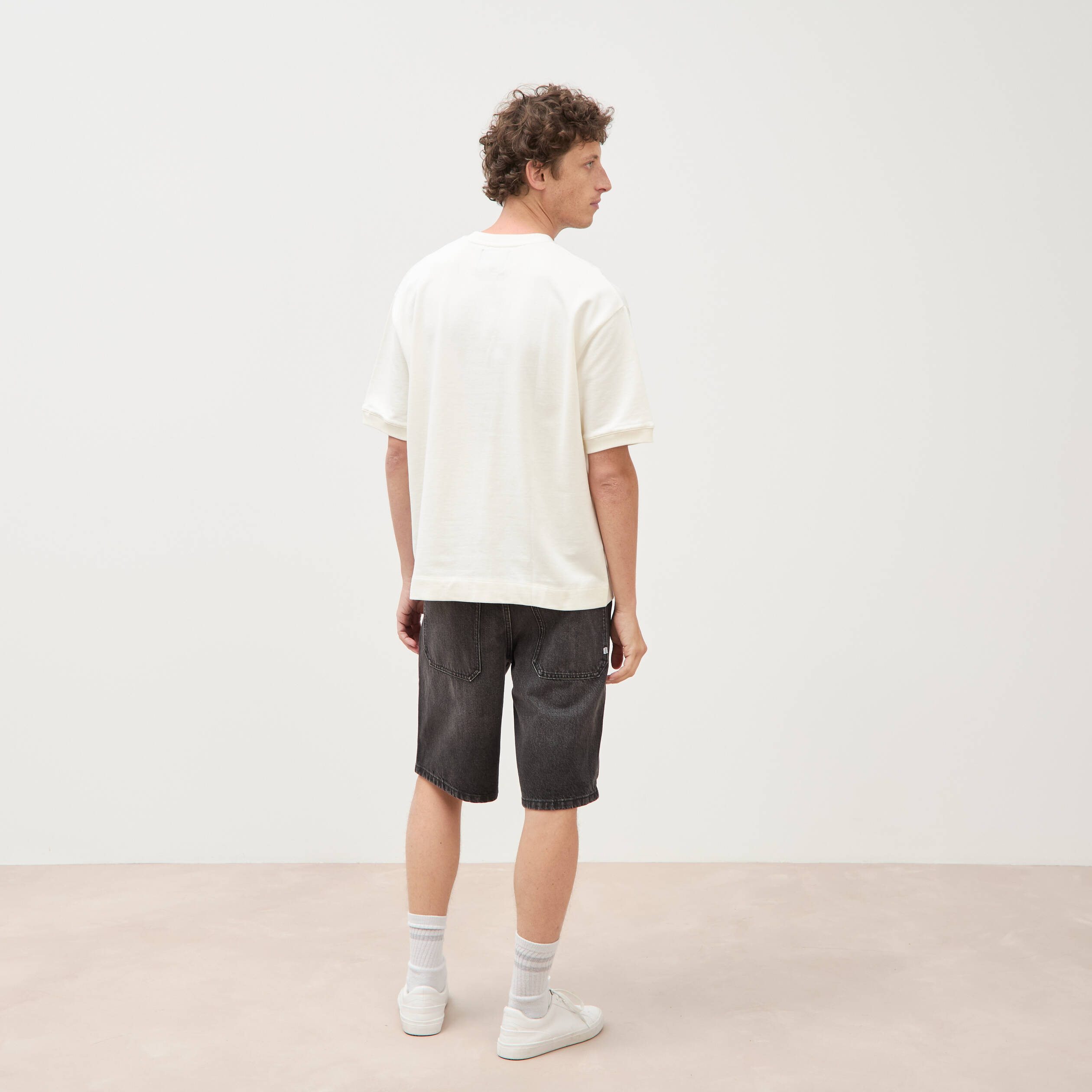 Sweat ample col rond manches courtes ecru homme