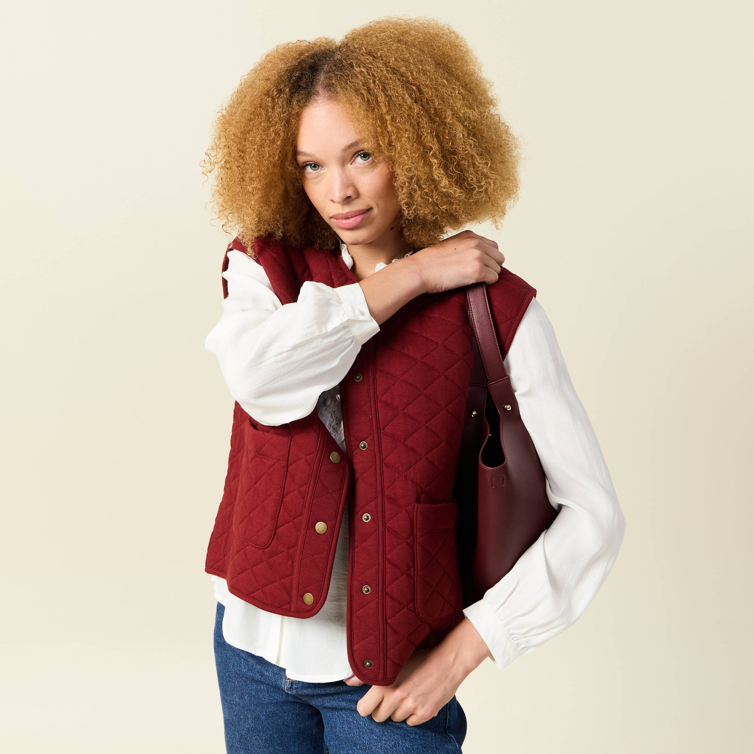 gilet sans manches rouge fonce femme Gilet sans manches rouge foncé femme
