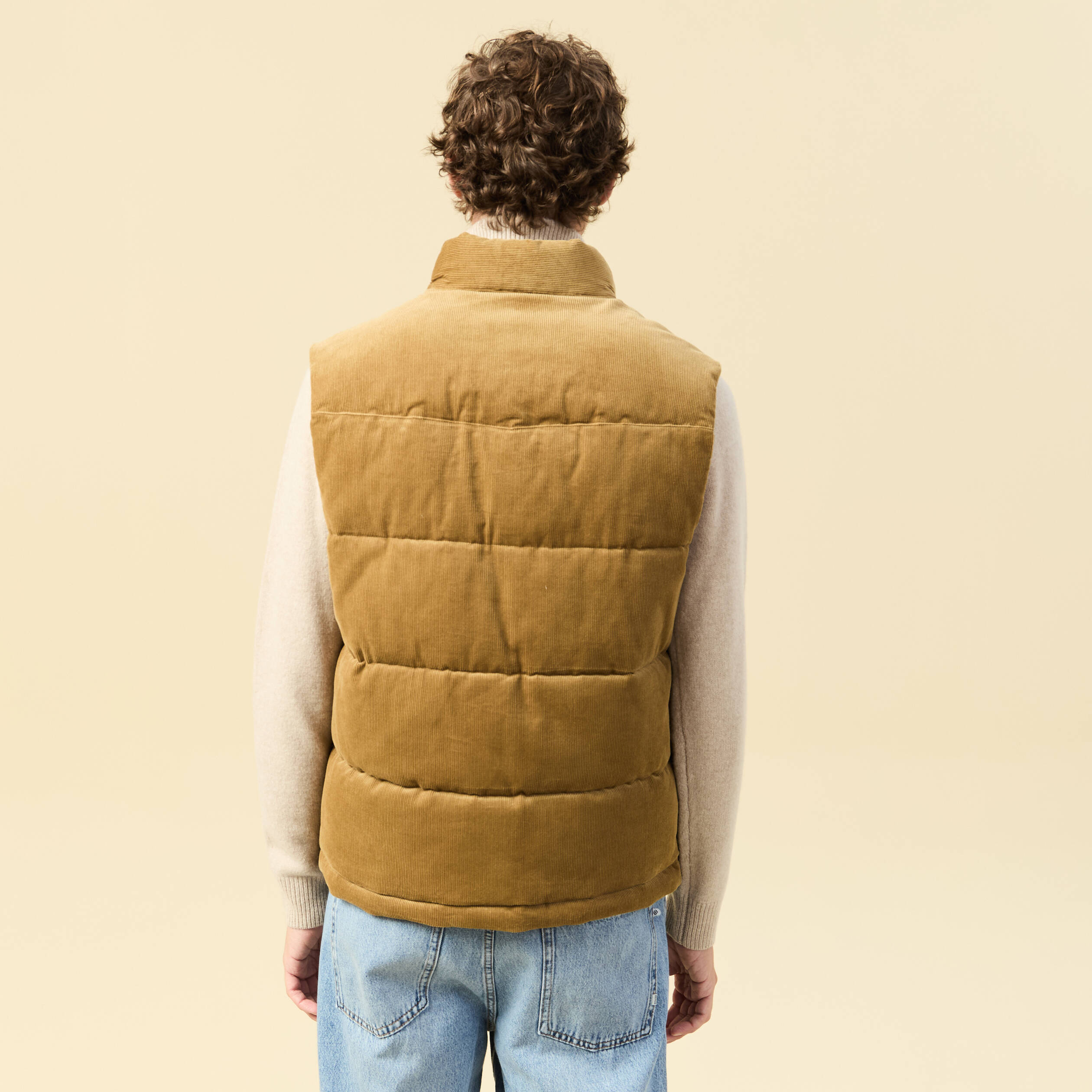 Doudoune droite courte sans manches camel homme