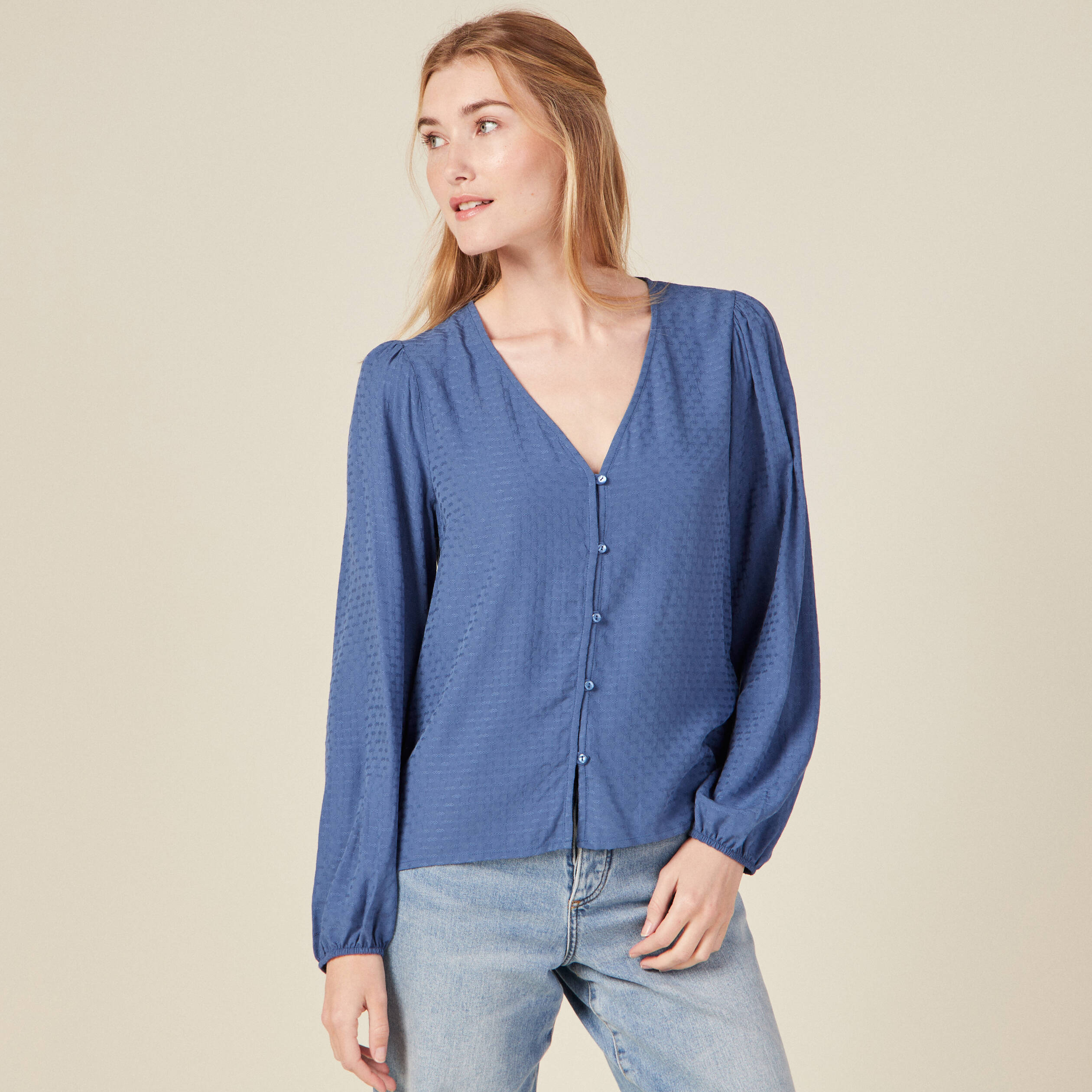 Chemise manches longues bleu ciel femme
