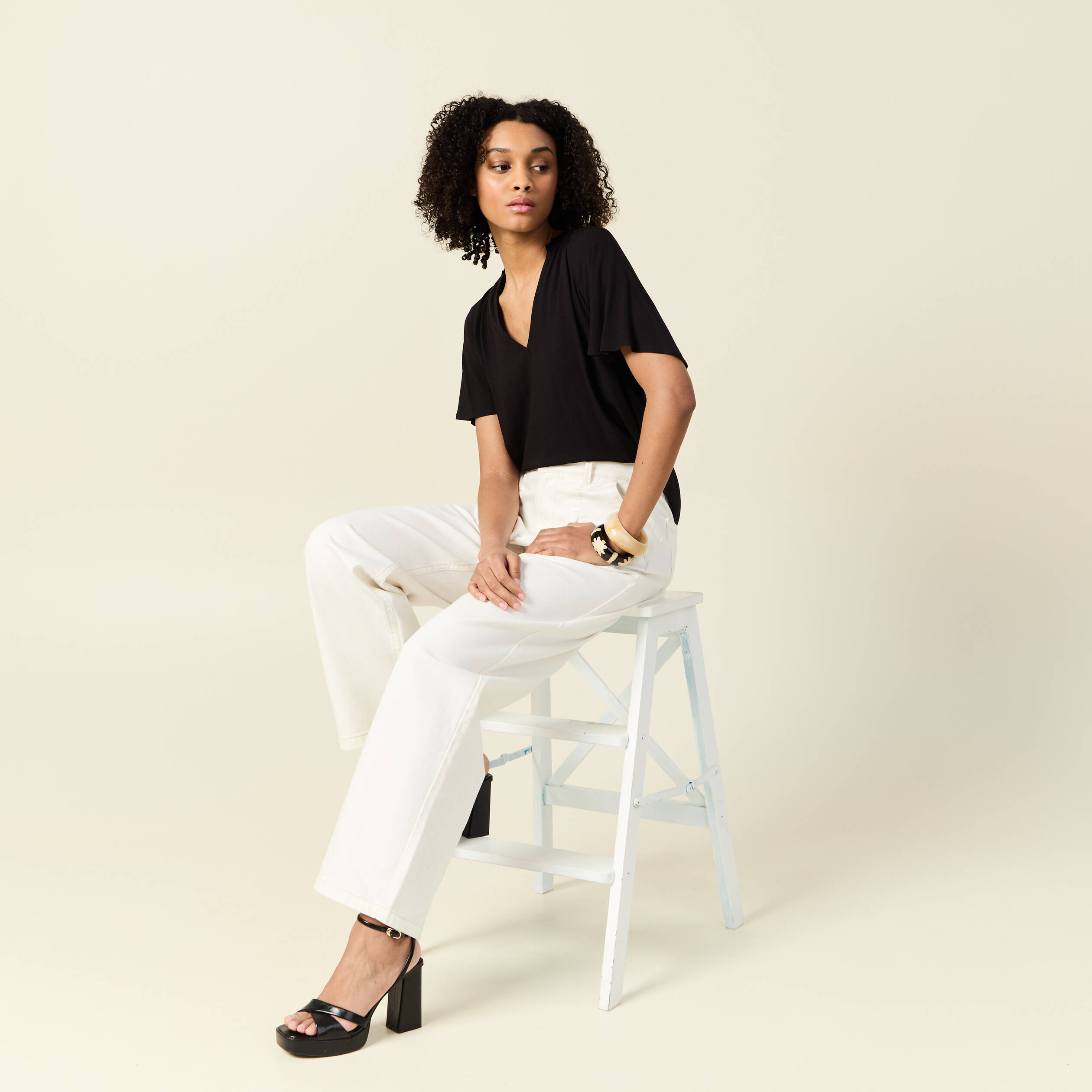 blouse manches courtes noir femme Blouse manches courtes noir femme