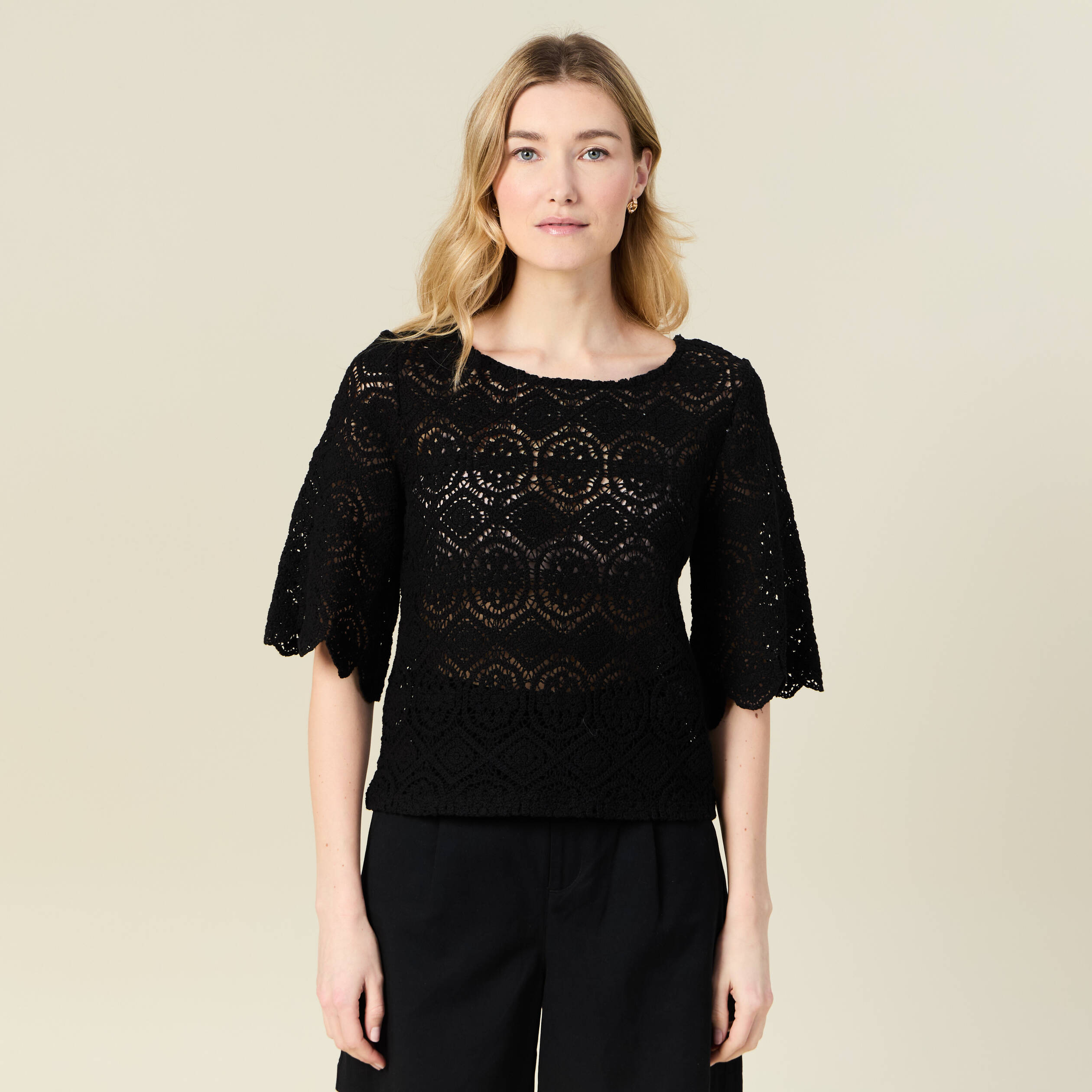 t shirt manches courtes noir femme T-shirt manches courtes noir femme