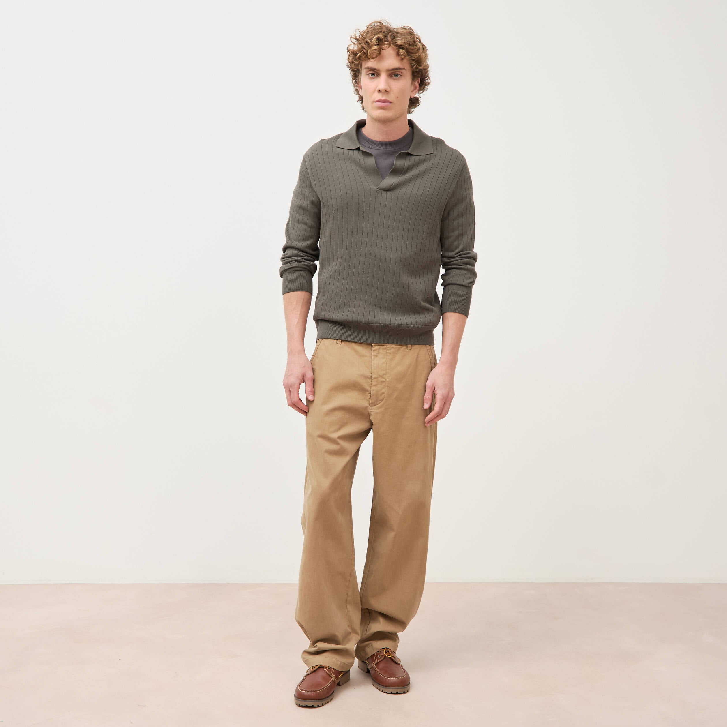 Pull manches longues vert fonc&eacute; homme
