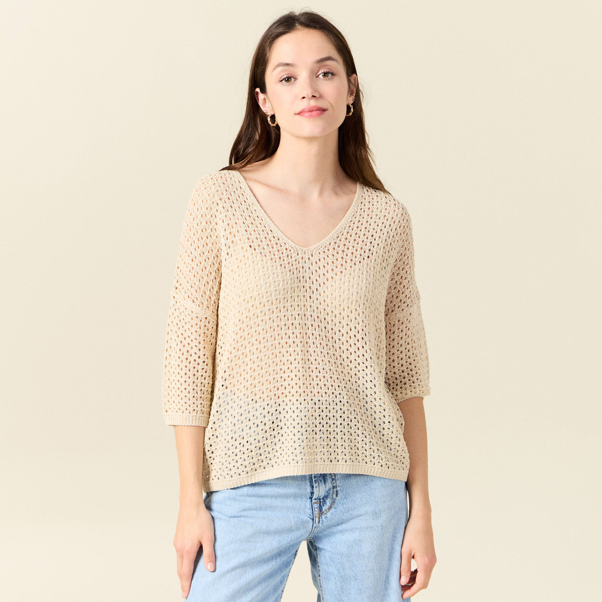 Pull ajour&eacute; col v manches 3/4 creme femme