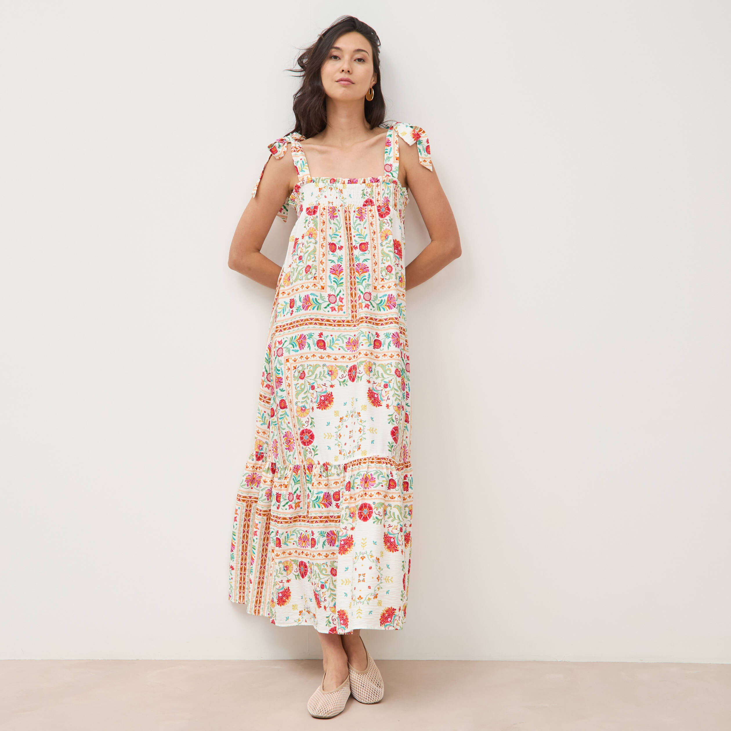 Robe bretelles col carr&eacute; fluide blanc femme