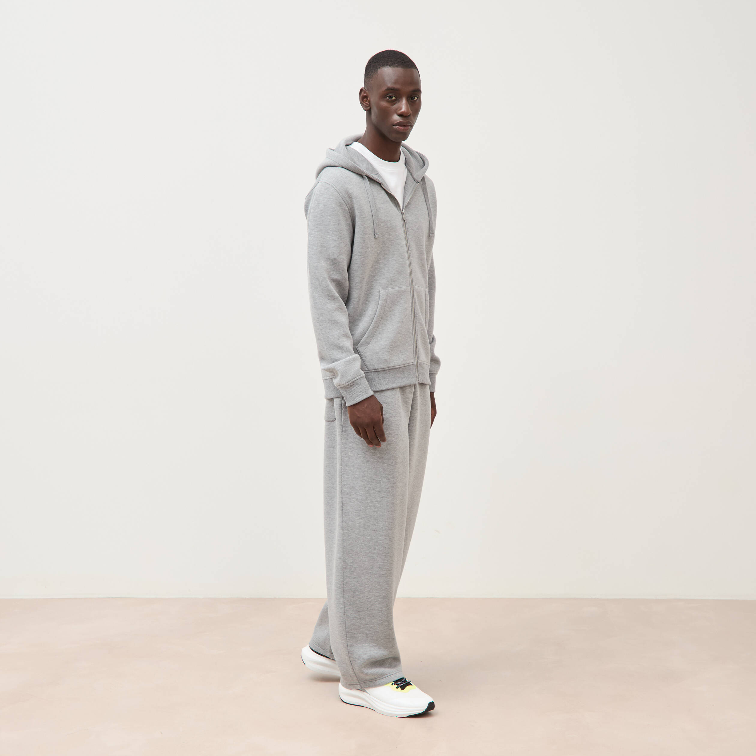 Sweat ample &agrave; capuche manches longues gris clair homme