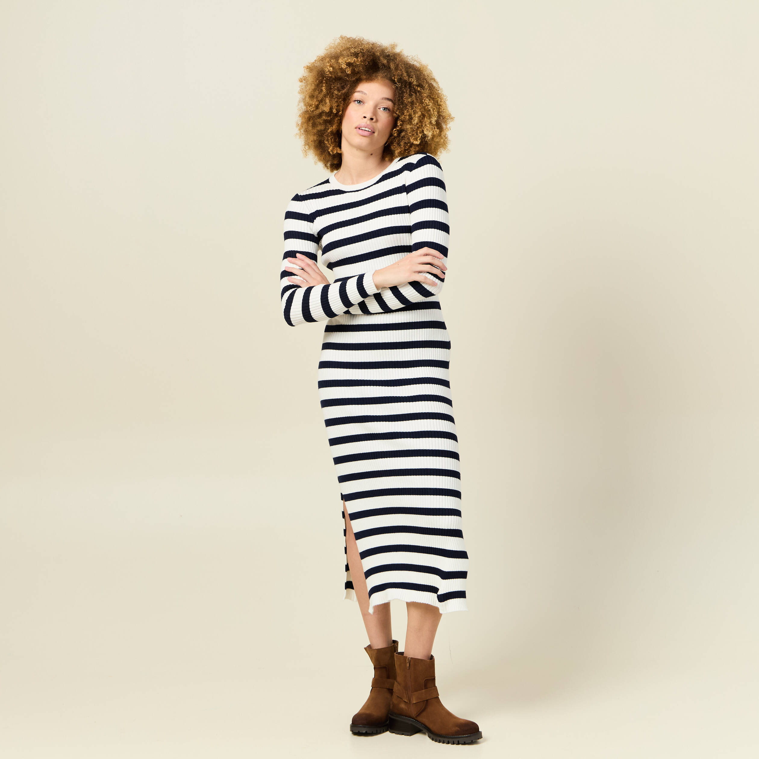 robe tricot longue ajustee bleu marine femme Robe tricot longue ajustée bleu marine femme