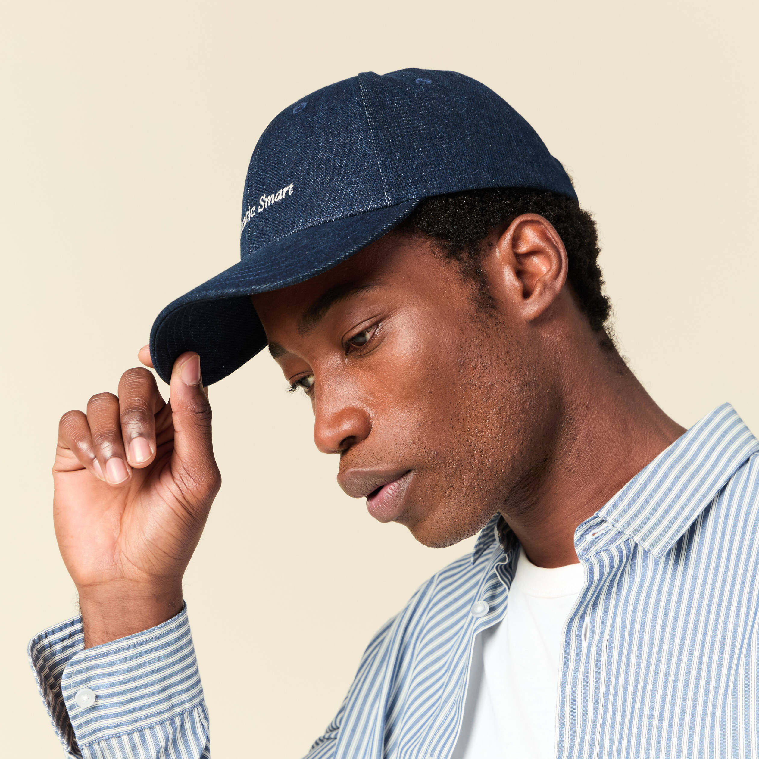 Casquette en jeans coton bleu fonc&eacute; homme
