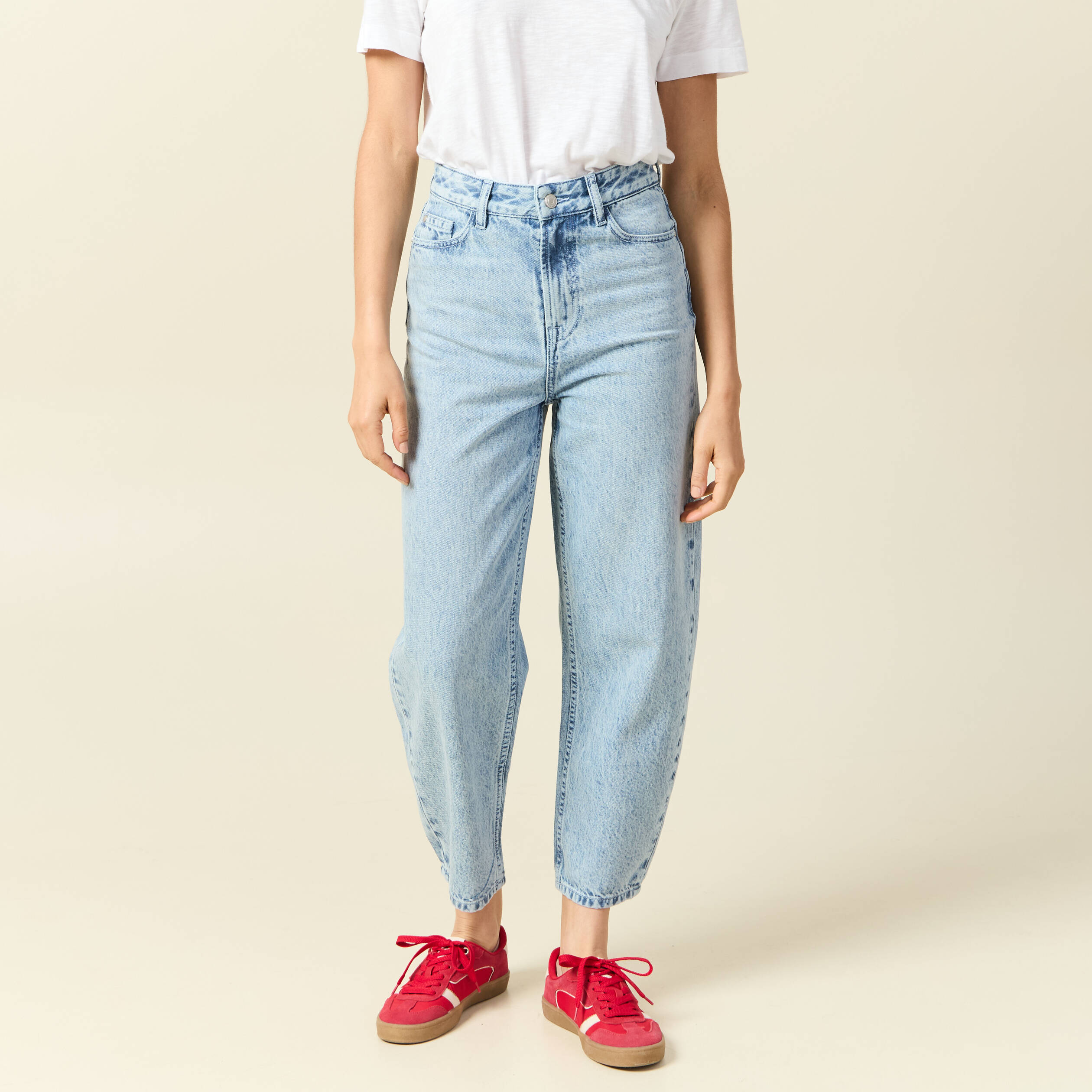 Jeans slouchy taille haute en coton denim bleach femme