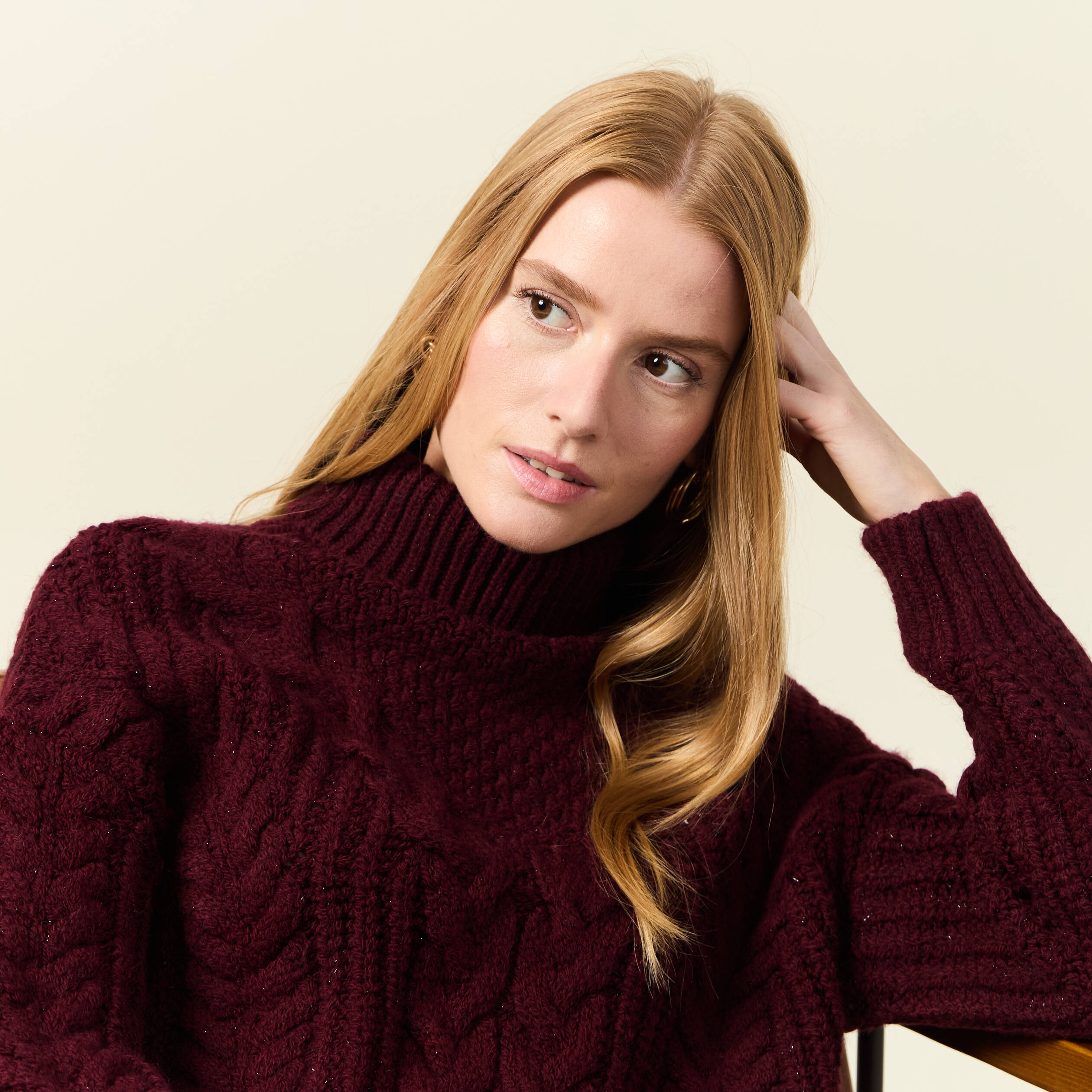 pull manches longues col roule rouge fonce femme Pull manches longues col roulé rouge foncé femme