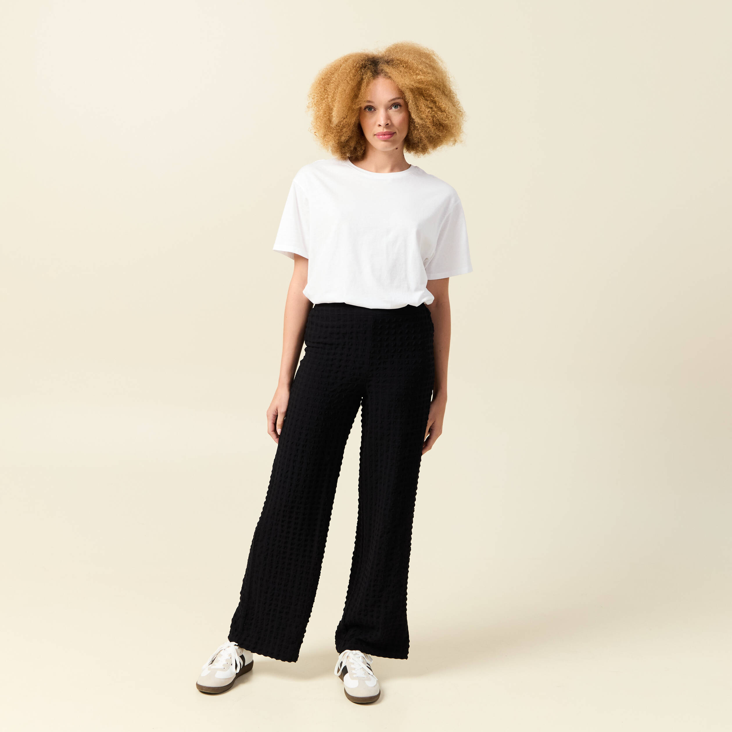 Pantalon loose taille haute fluide noir femme