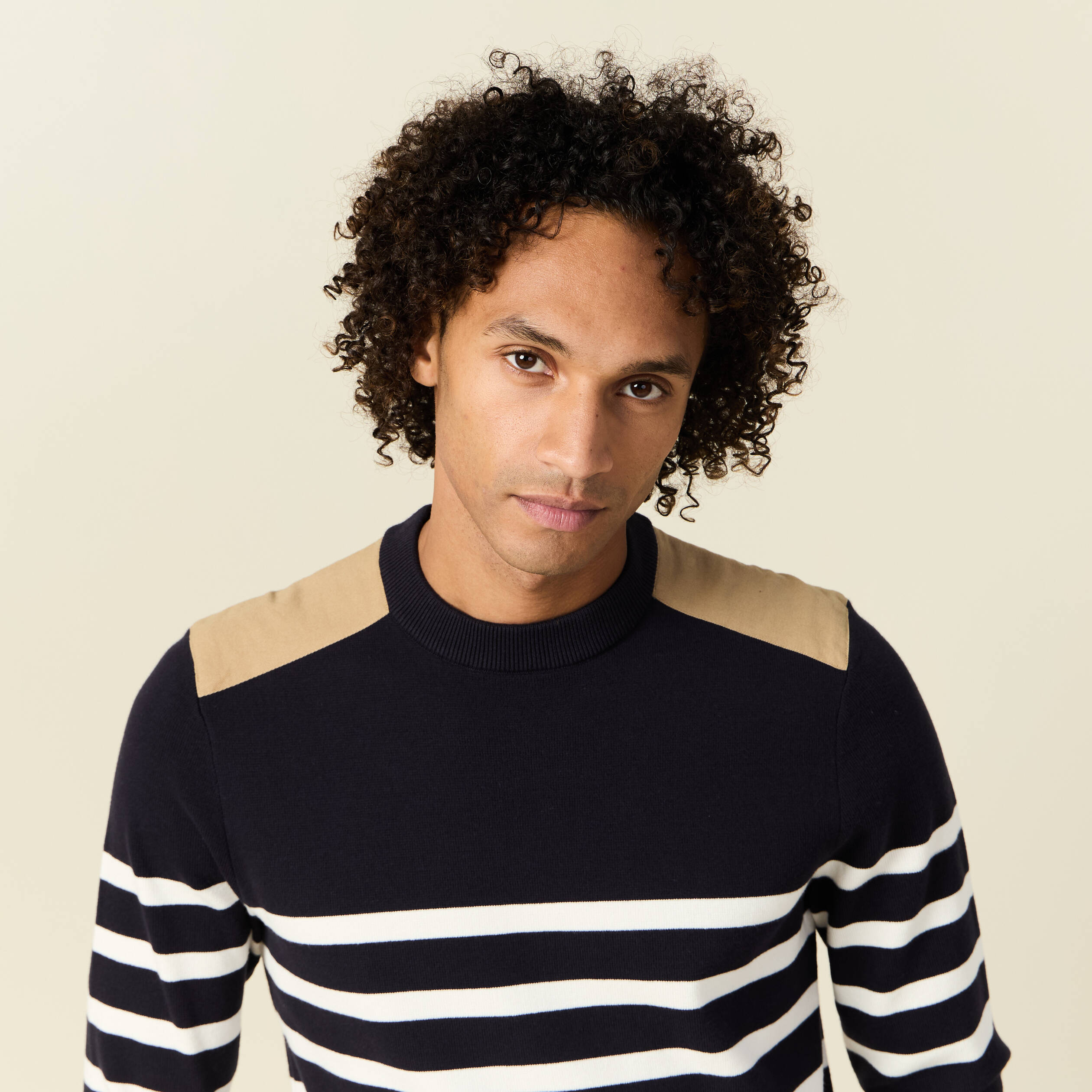 pull manches longues bleu fonce homme Pull manches longues bleu foncé homme